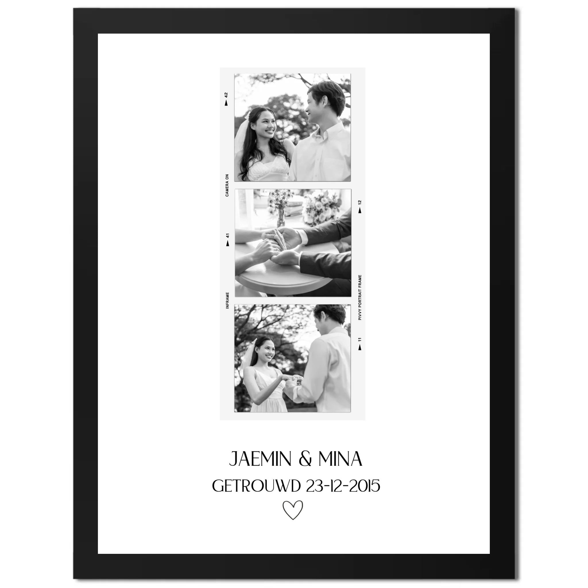 Mockup-Framed-Black-3040
