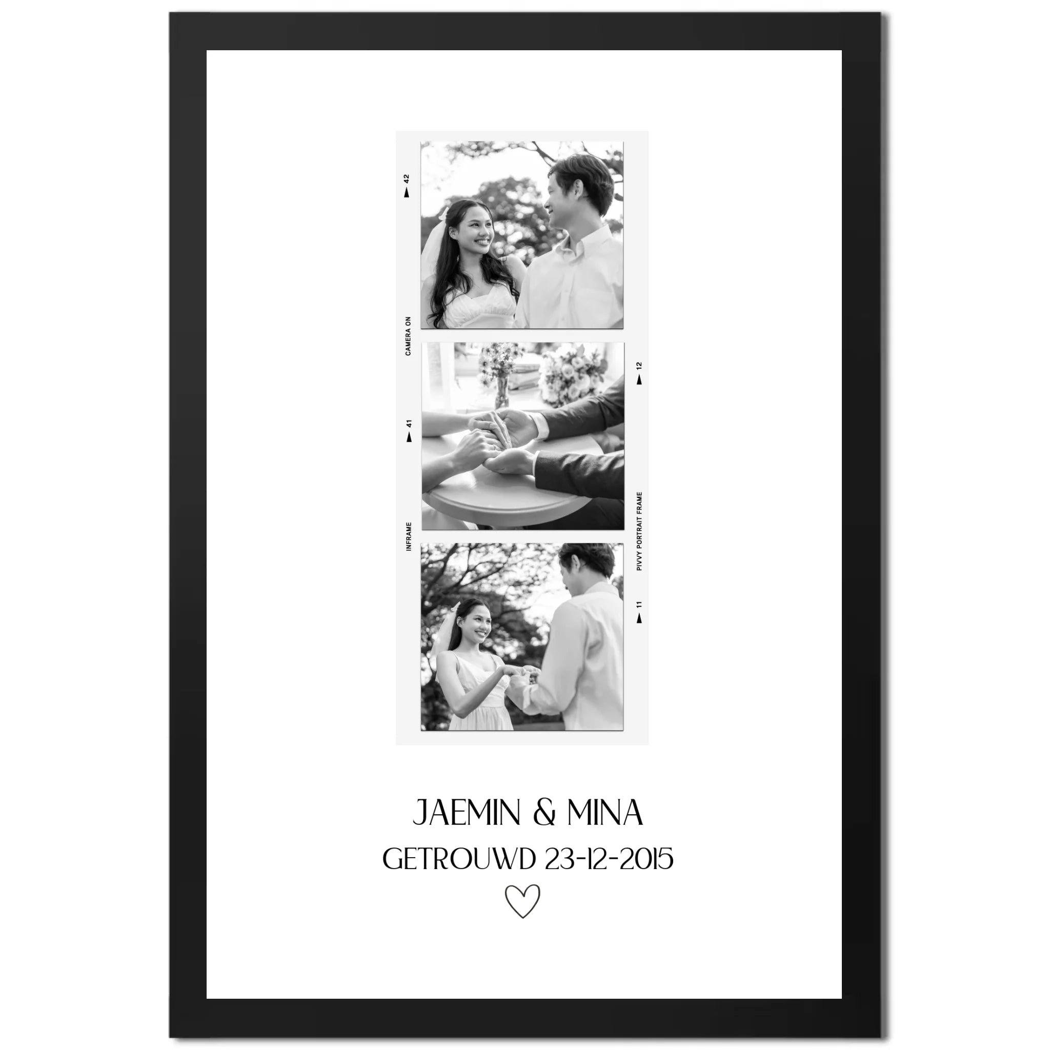 Mockup-Framed-Black-4060