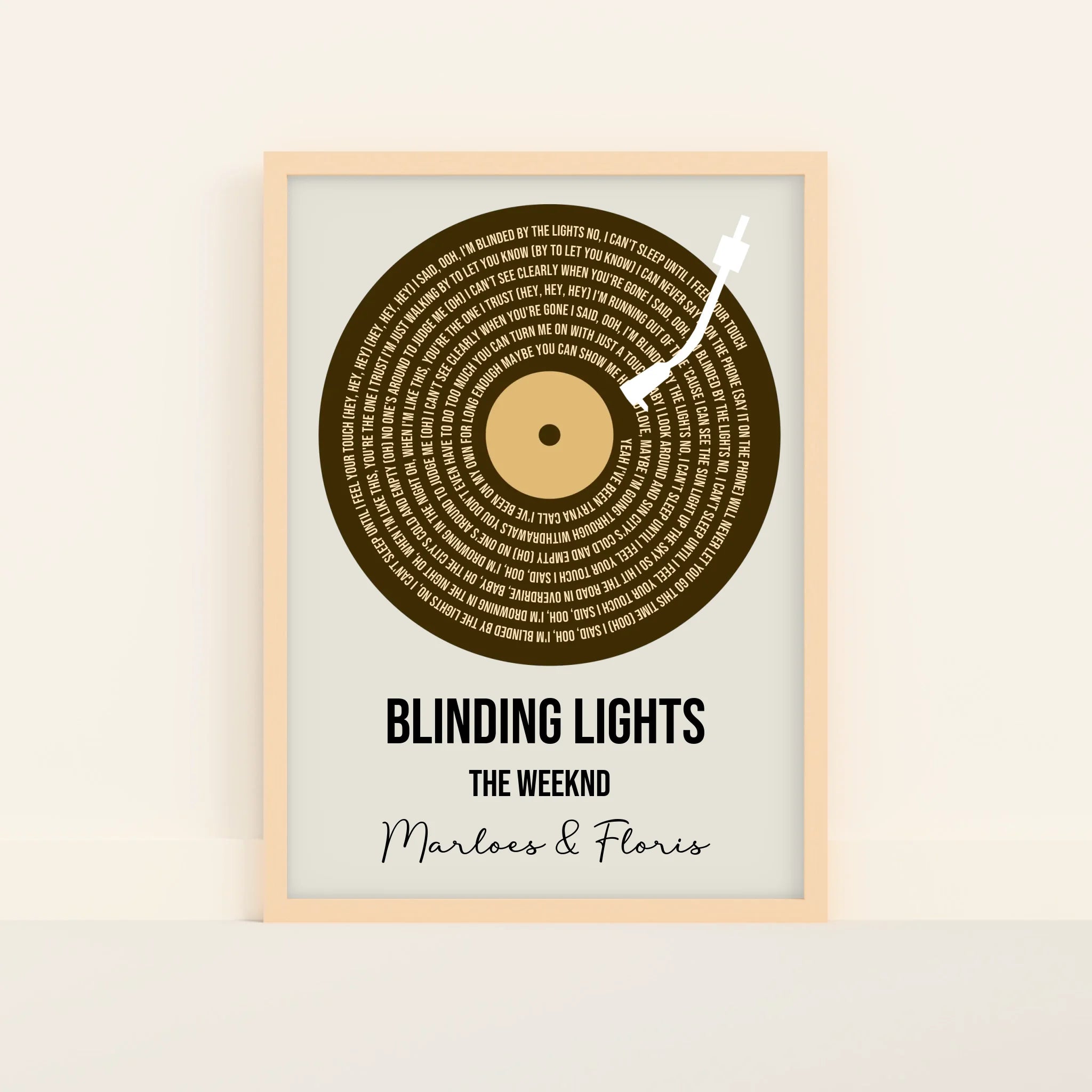 Mockup-Framed-Wood-5070