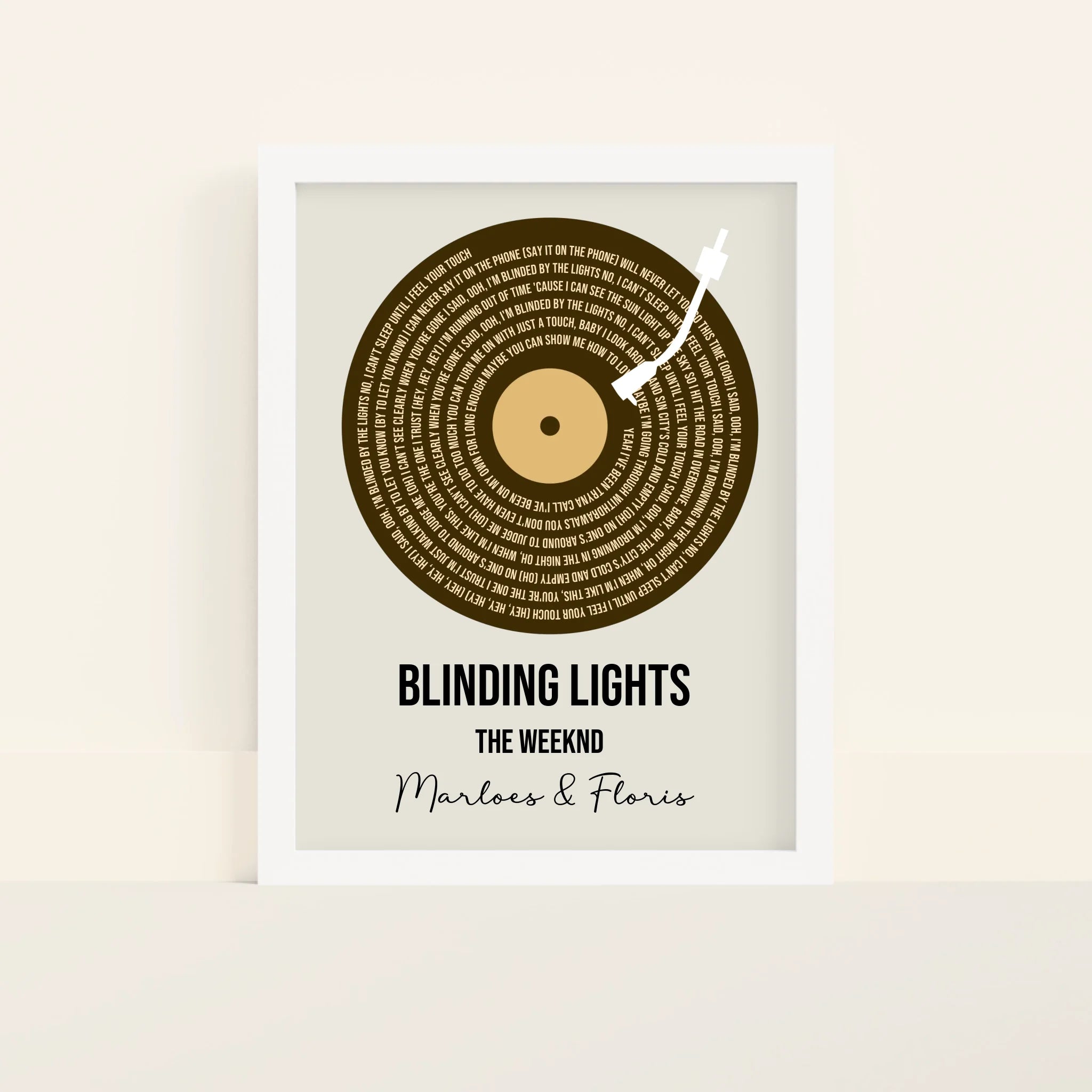 Mockup-Framed-White-3040