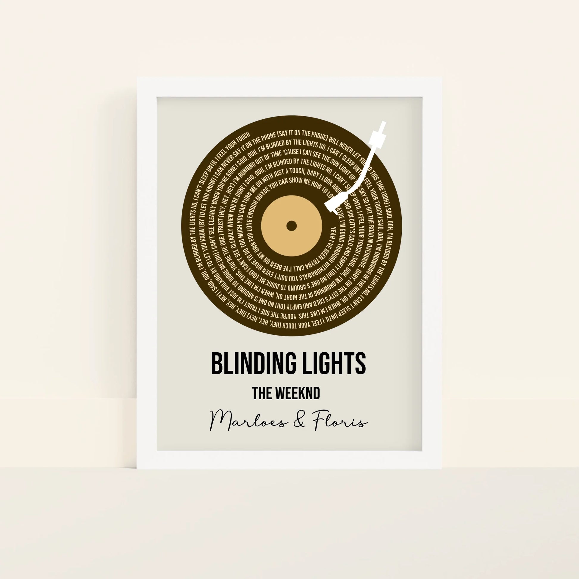 Mockup-Framed-White-3040
