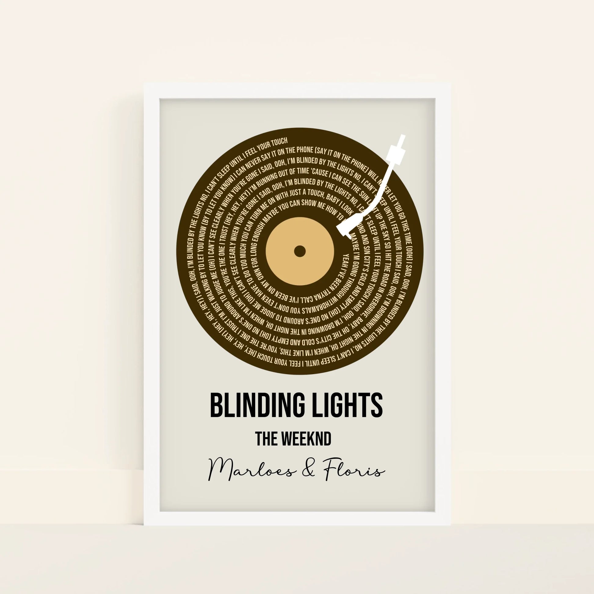 Mockup-Framed-White-4060