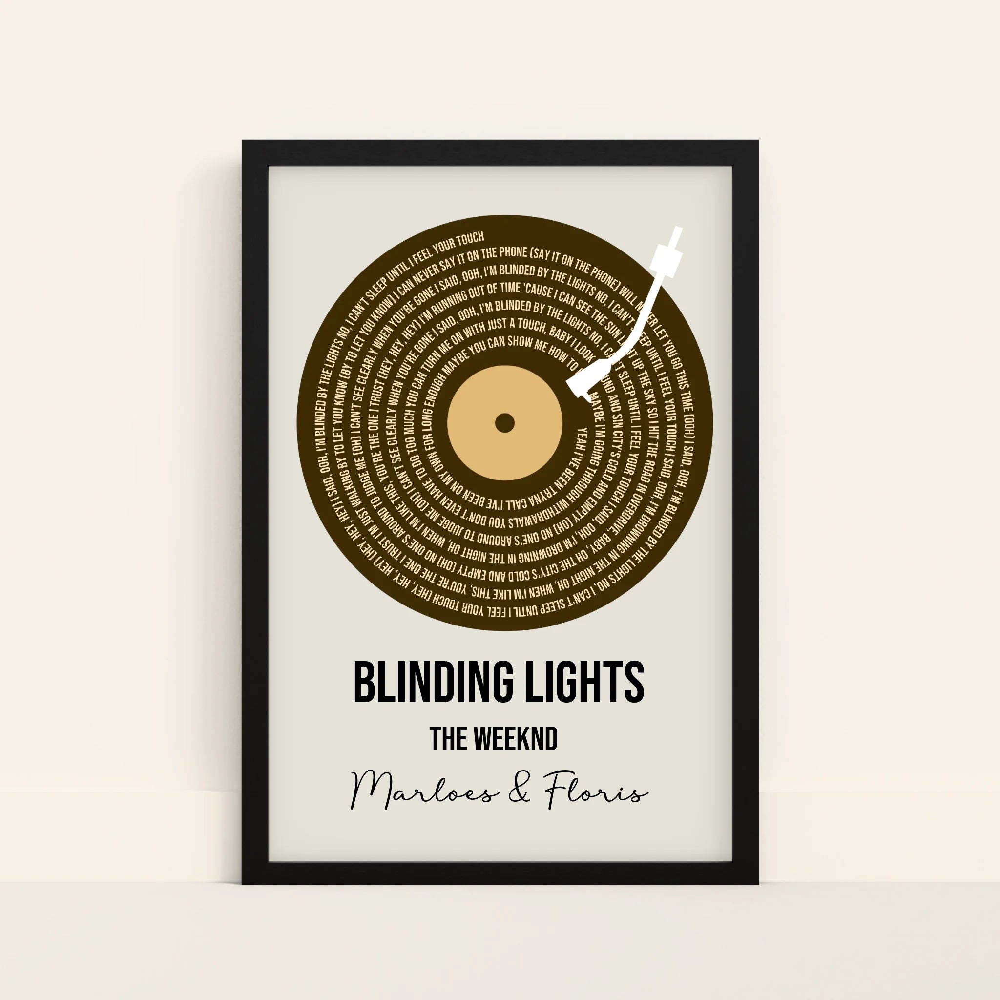 Mockup-Framed-Black-4060