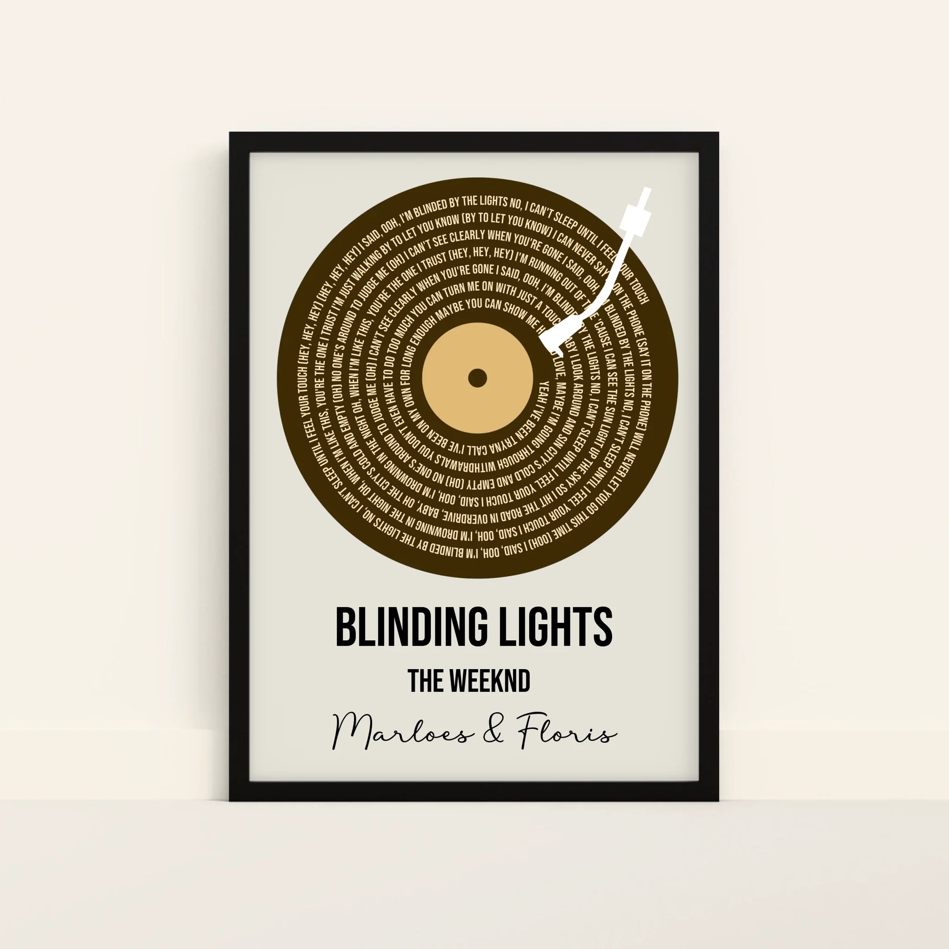 Mockup-Framed-Black-5070