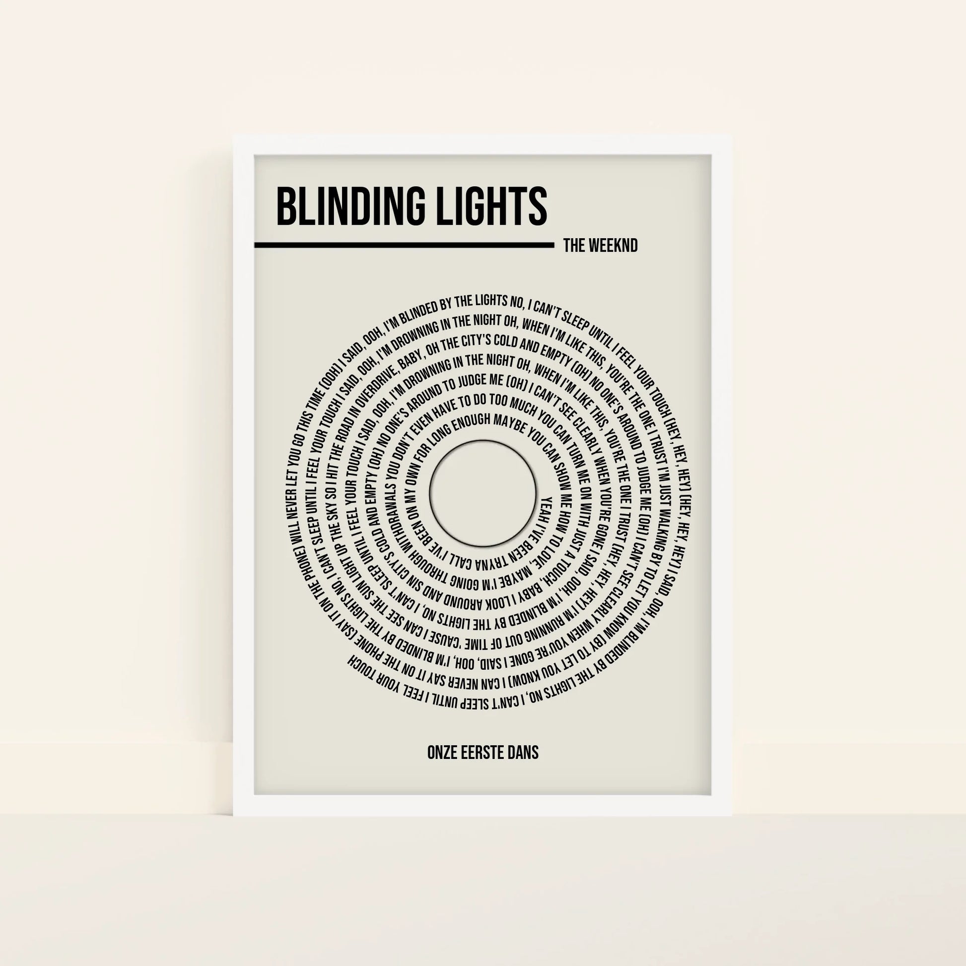 Mockup-Framed-White-5070