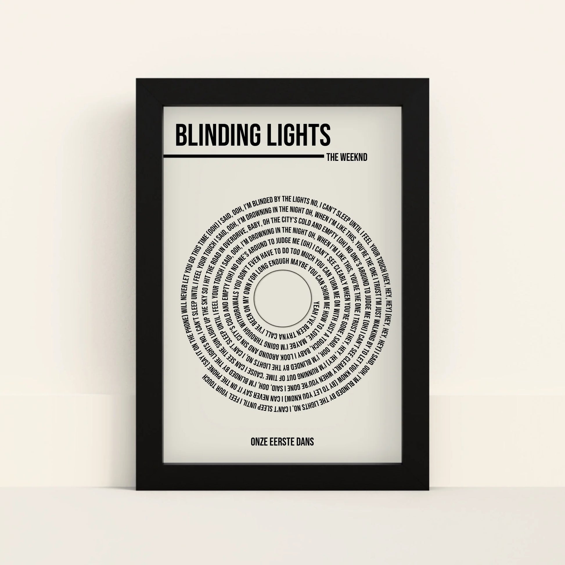 Mockup-Framed-Black-2030
