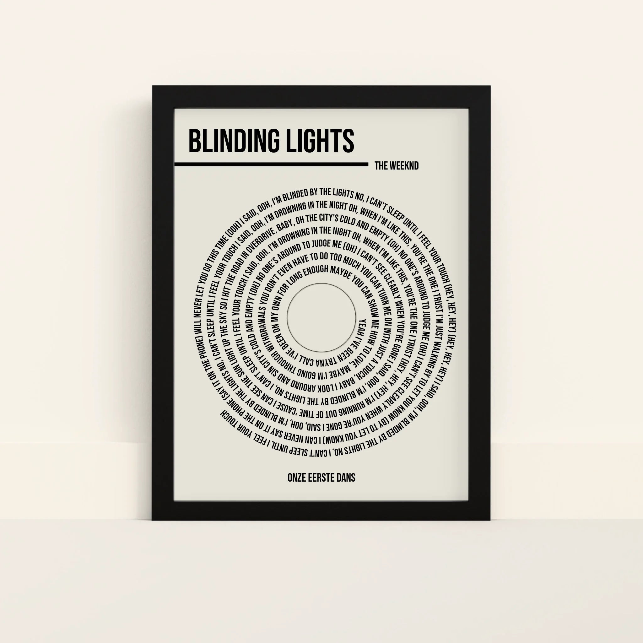 Mockup-Framed-Black-3040