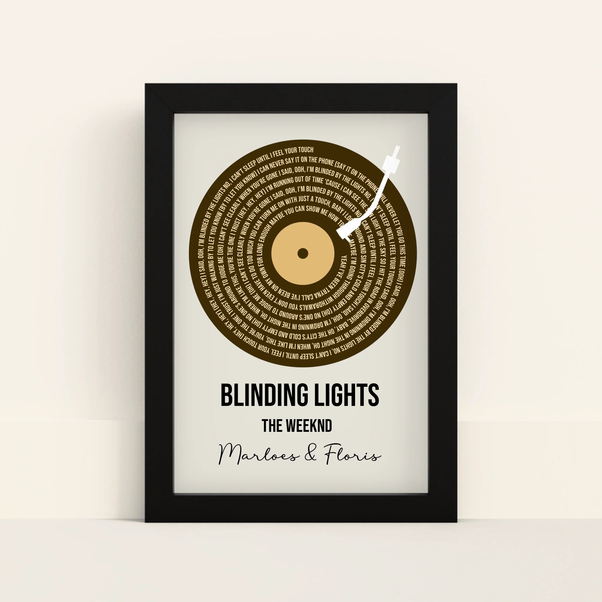 Mockup-Framed-Black-2030