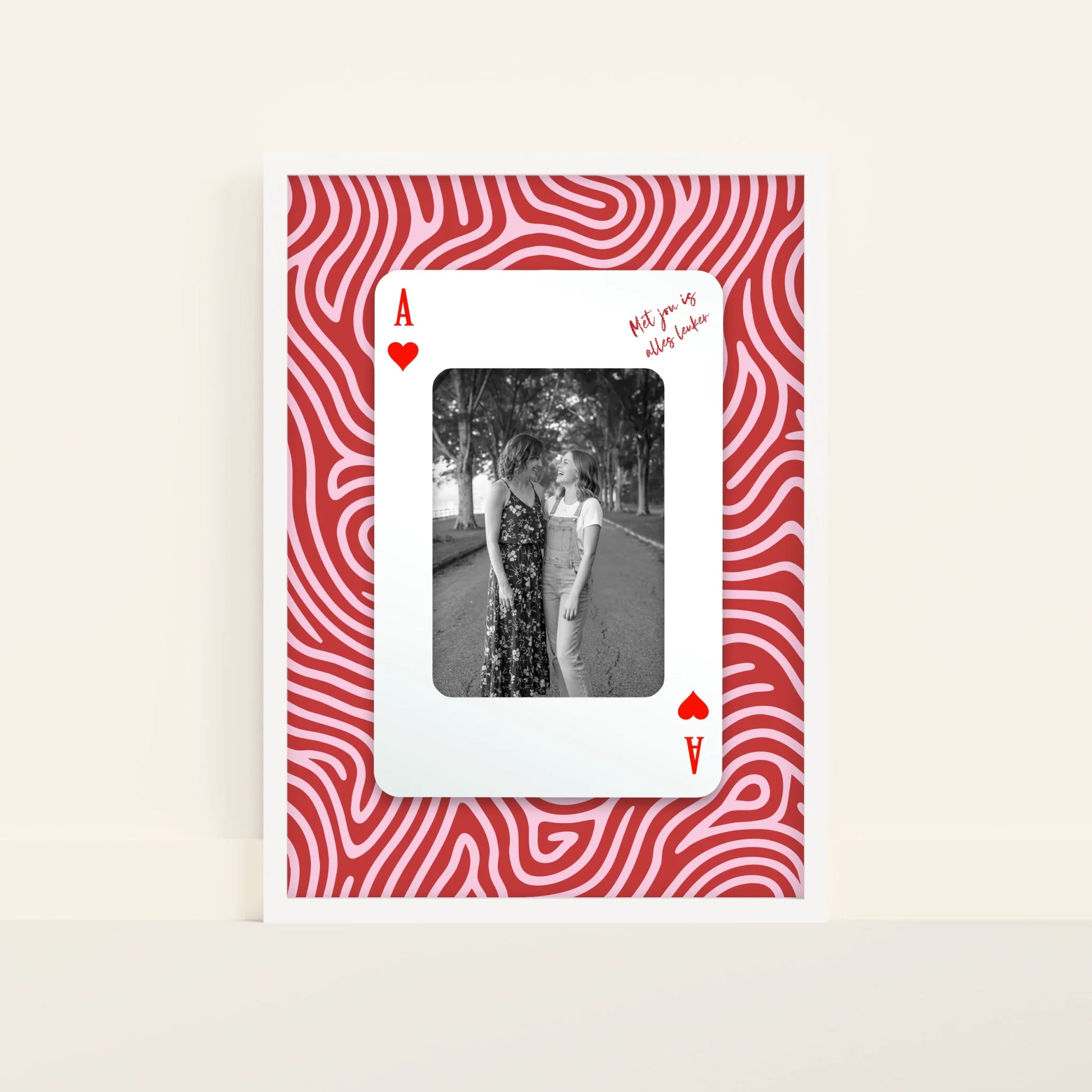 Mockup-Framed-White-5070