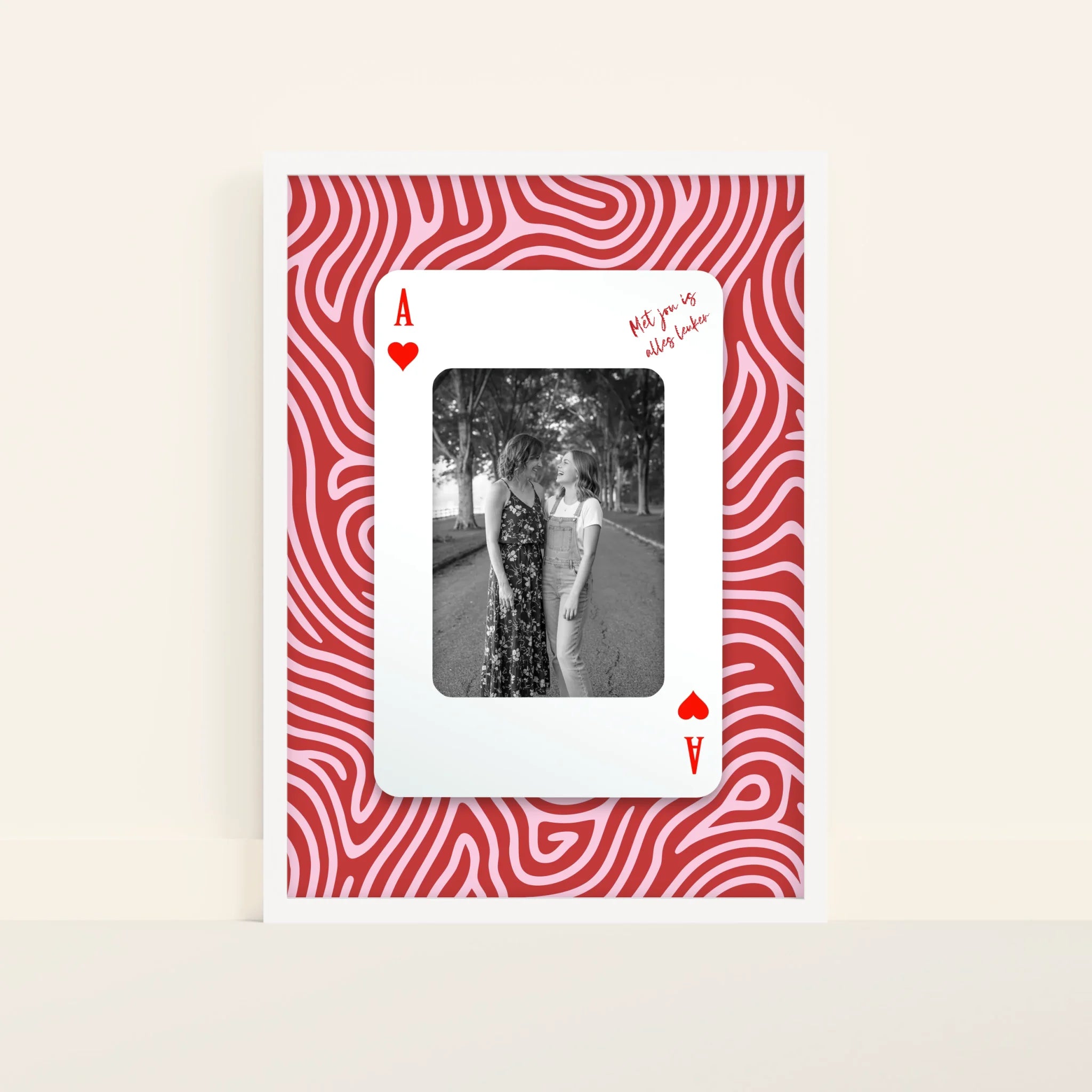 Mockup-Framed-White-5070