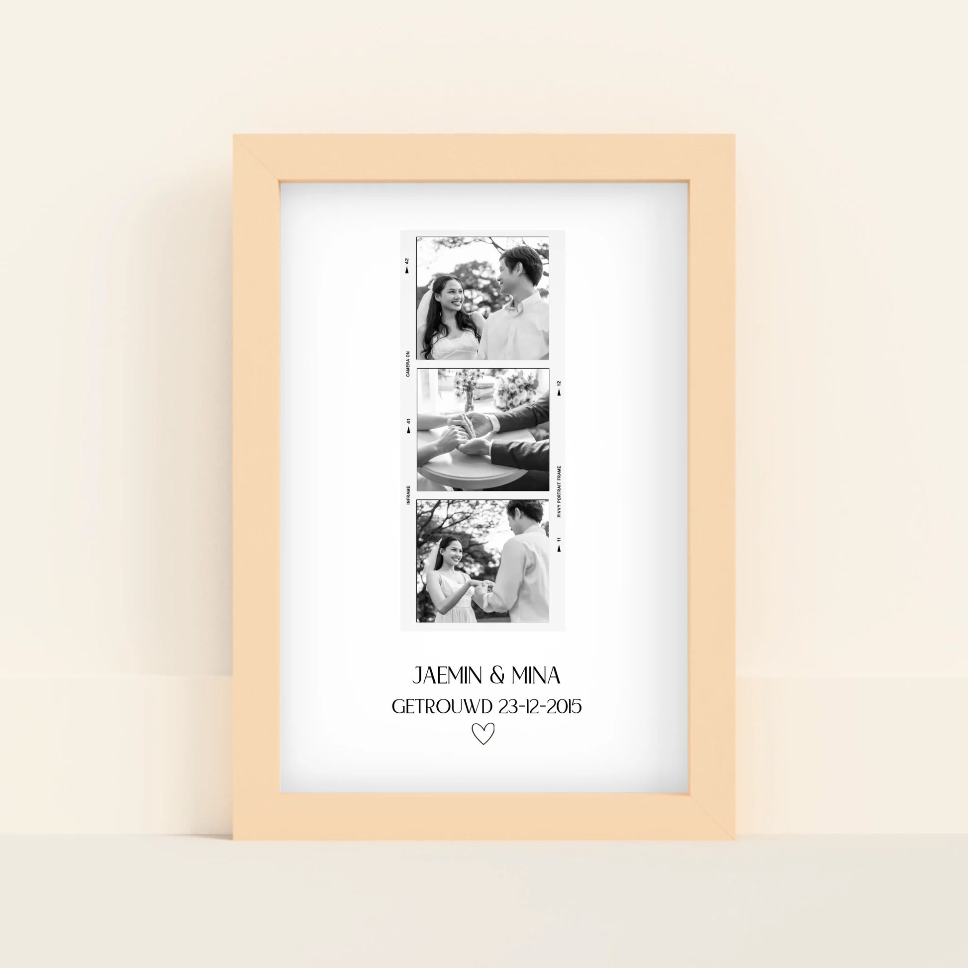 Mockup-Framed-Wood-2030