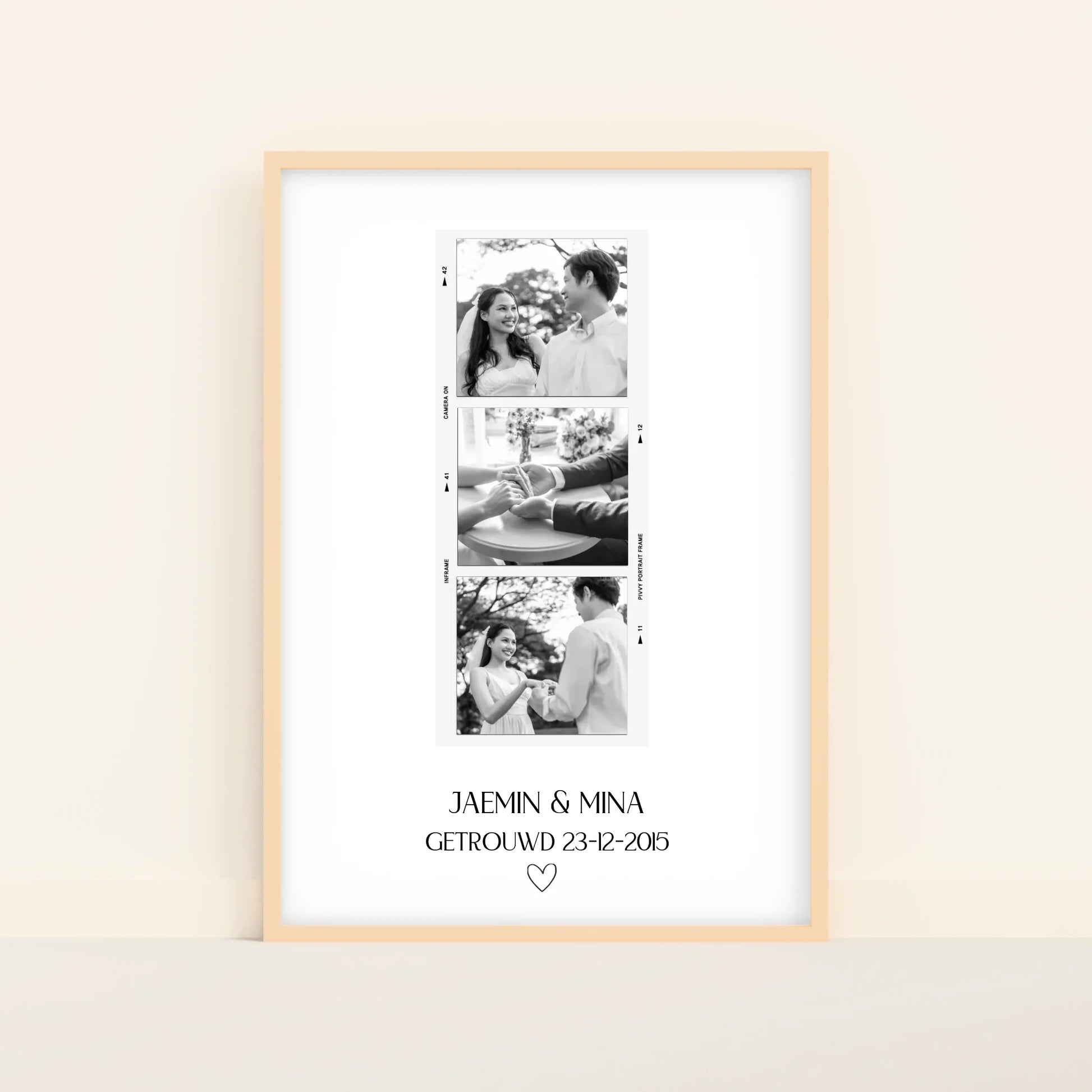 Mockup-Framed-Wood-70100