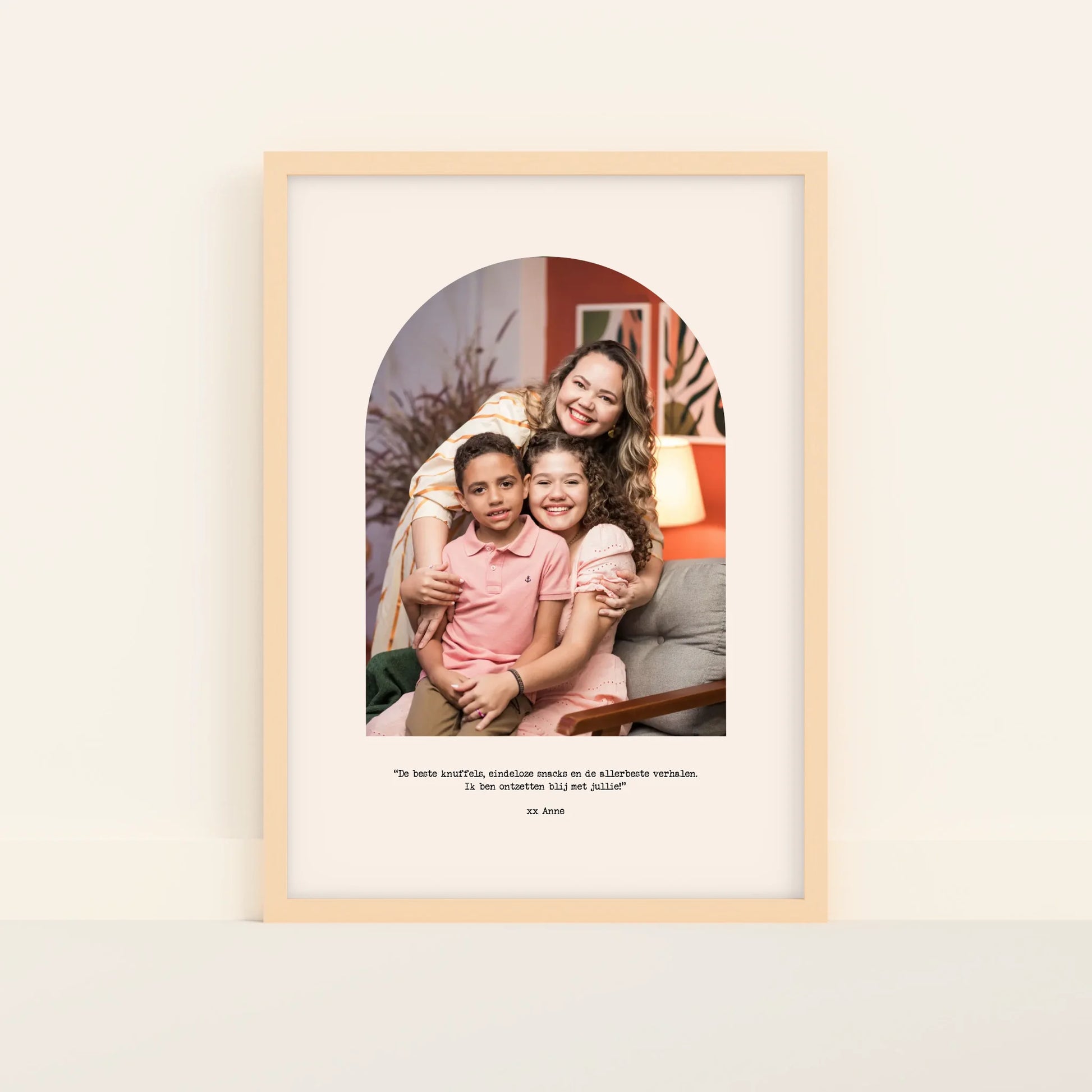 Mockup-Framed-Wood-5070