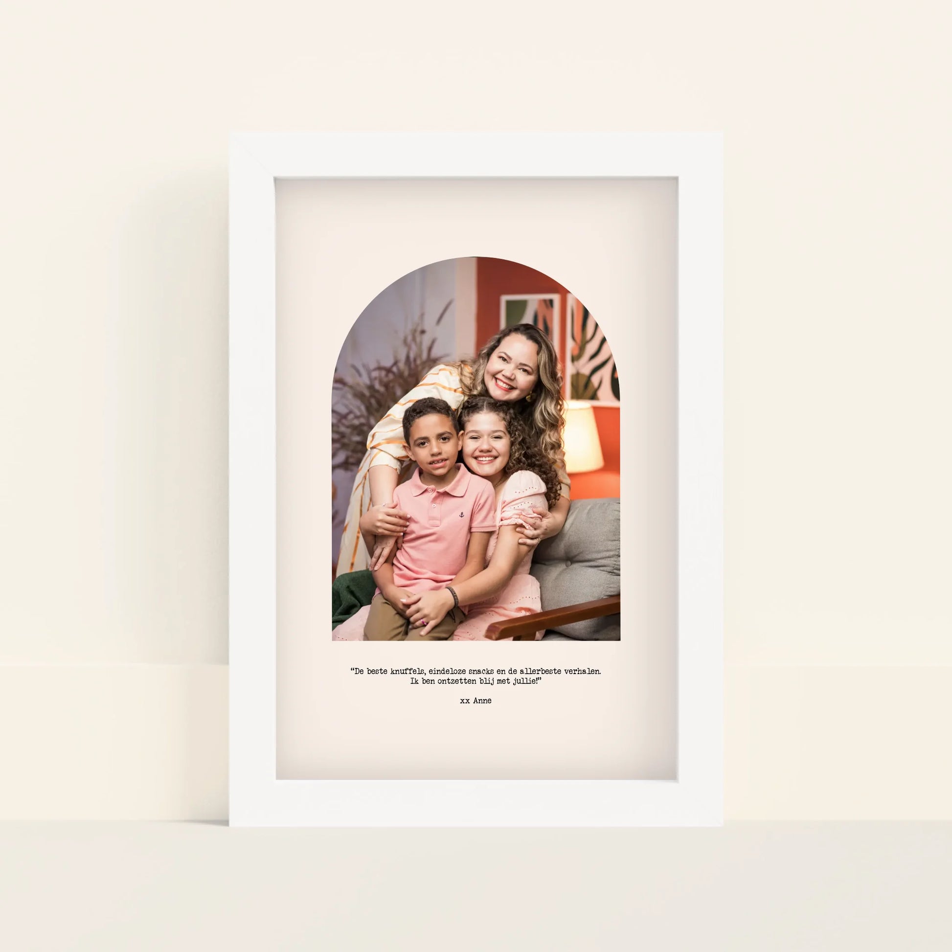 Mockup-Framed-White-2030
