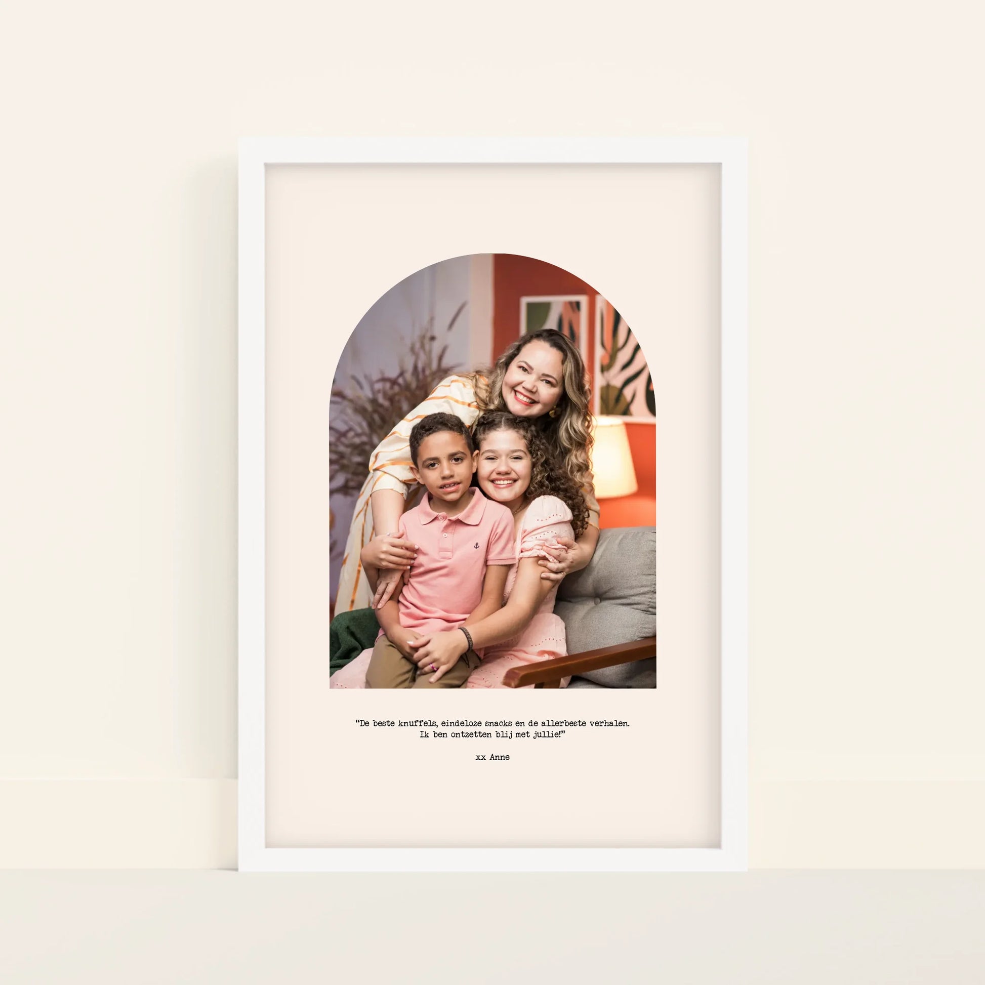 Mockup-Framed-White-4060