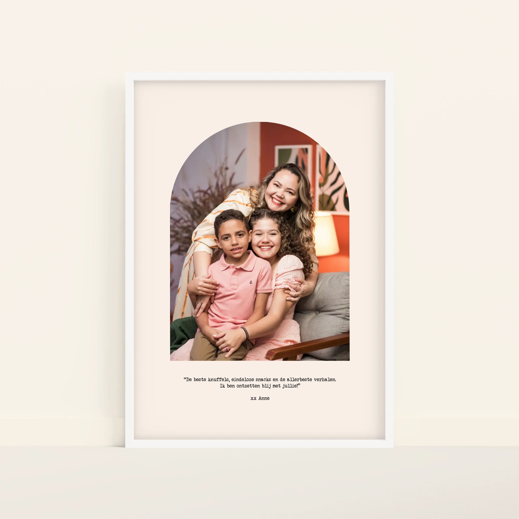 Mockup-Framed-White-70100