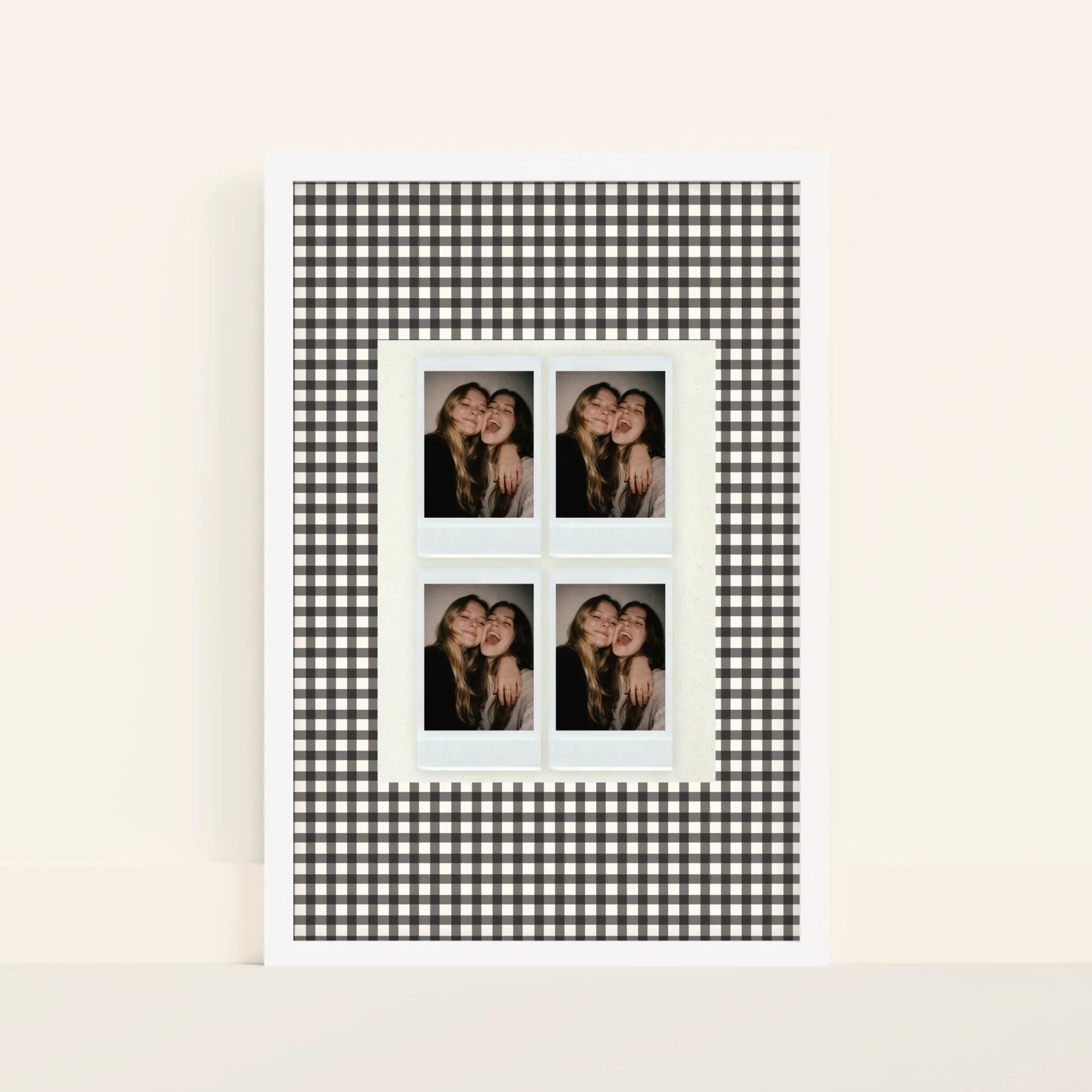 Mockup-Framed-White-4060