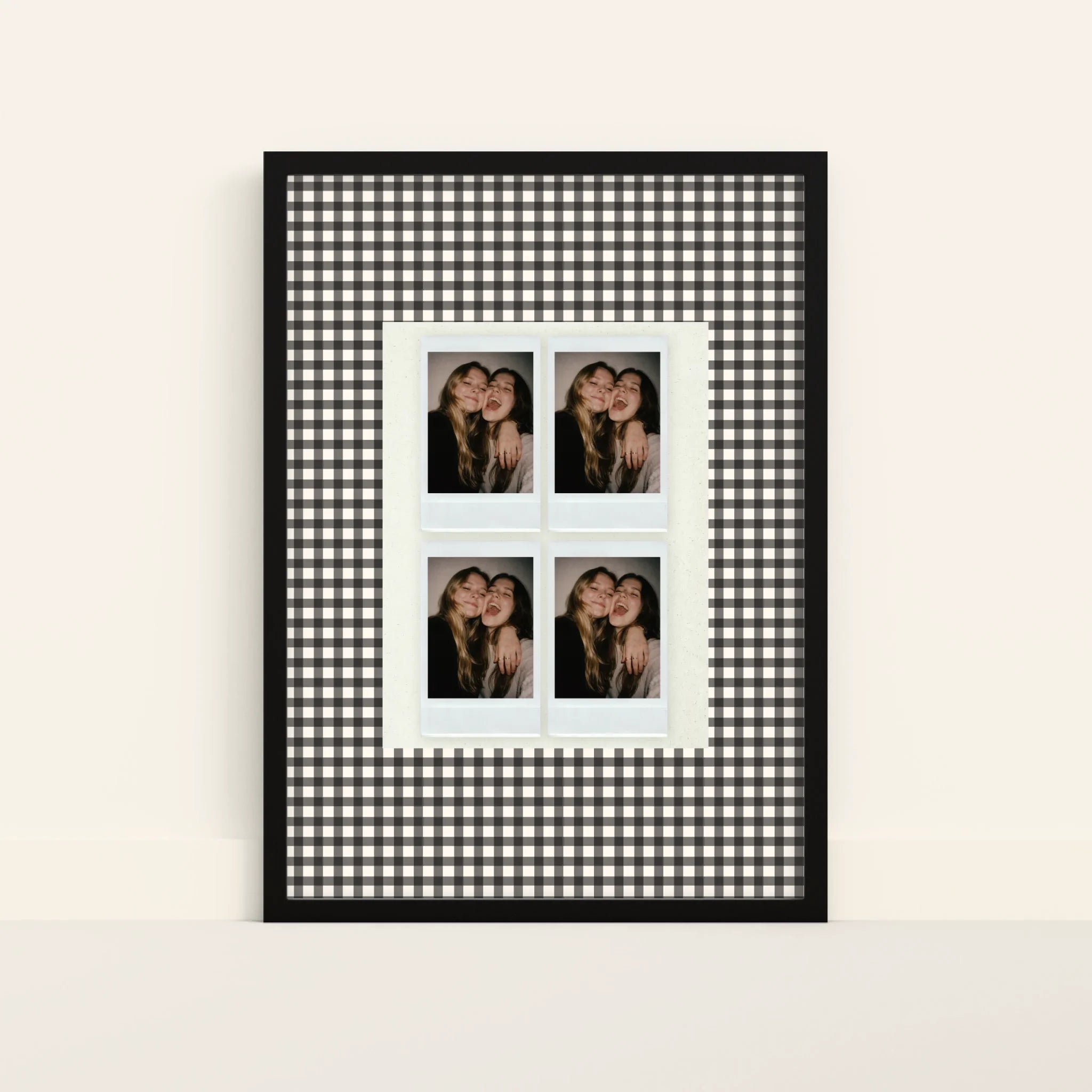 Mockup-Framed-Black-5070