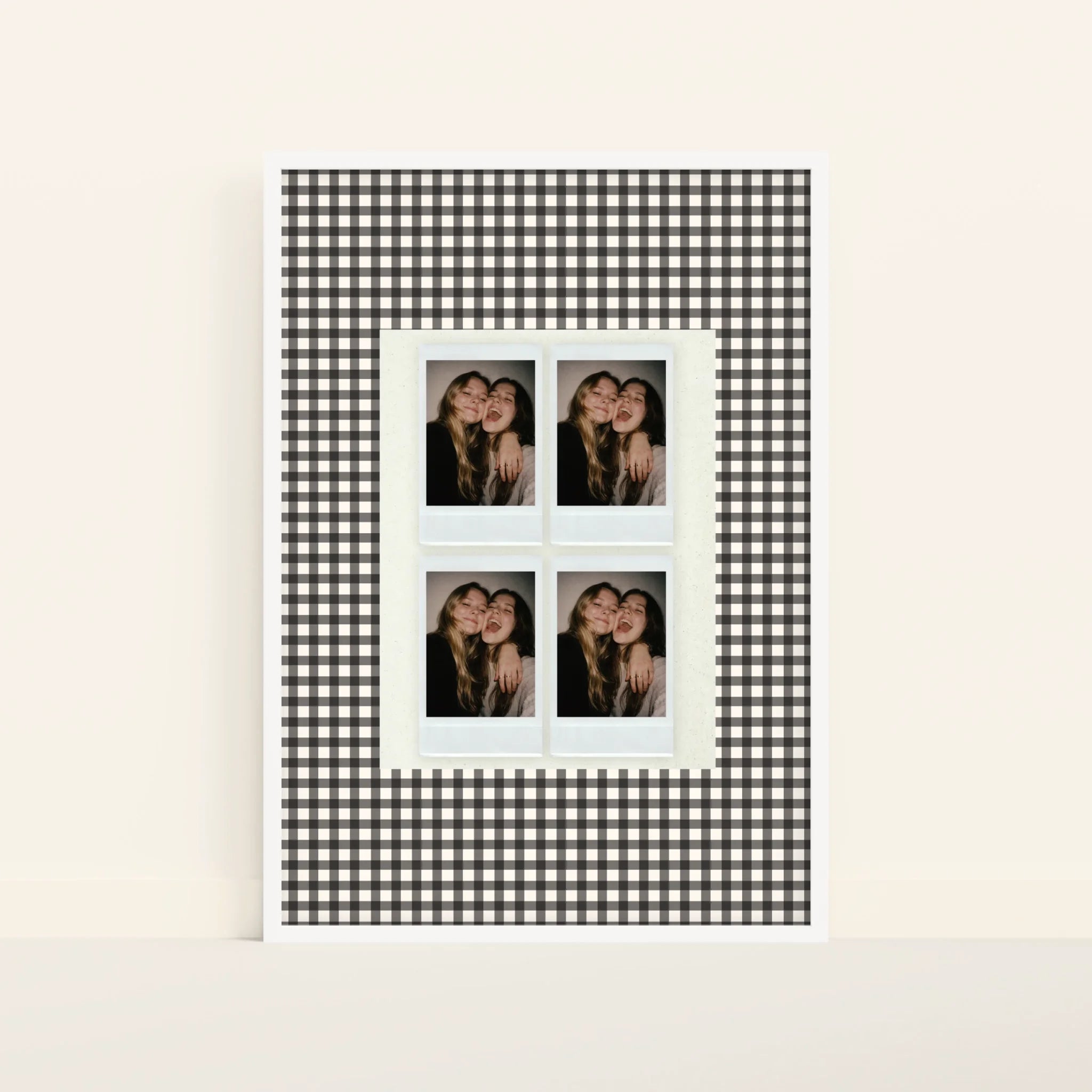 Mockup-Framed-White-70100