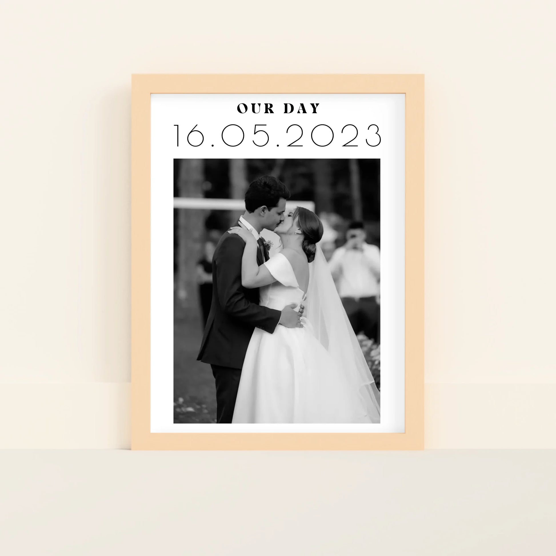 Mockup-Framed-Wood-3040