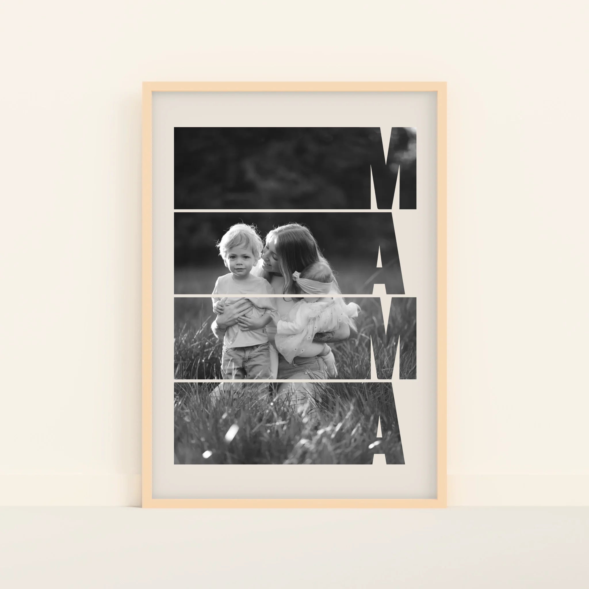 Mockup-Framed-Wood-70100