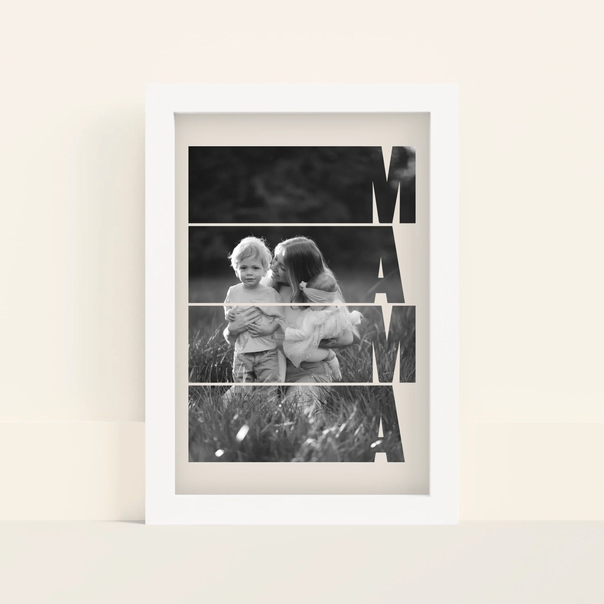 Mockup-Framed-White-2030