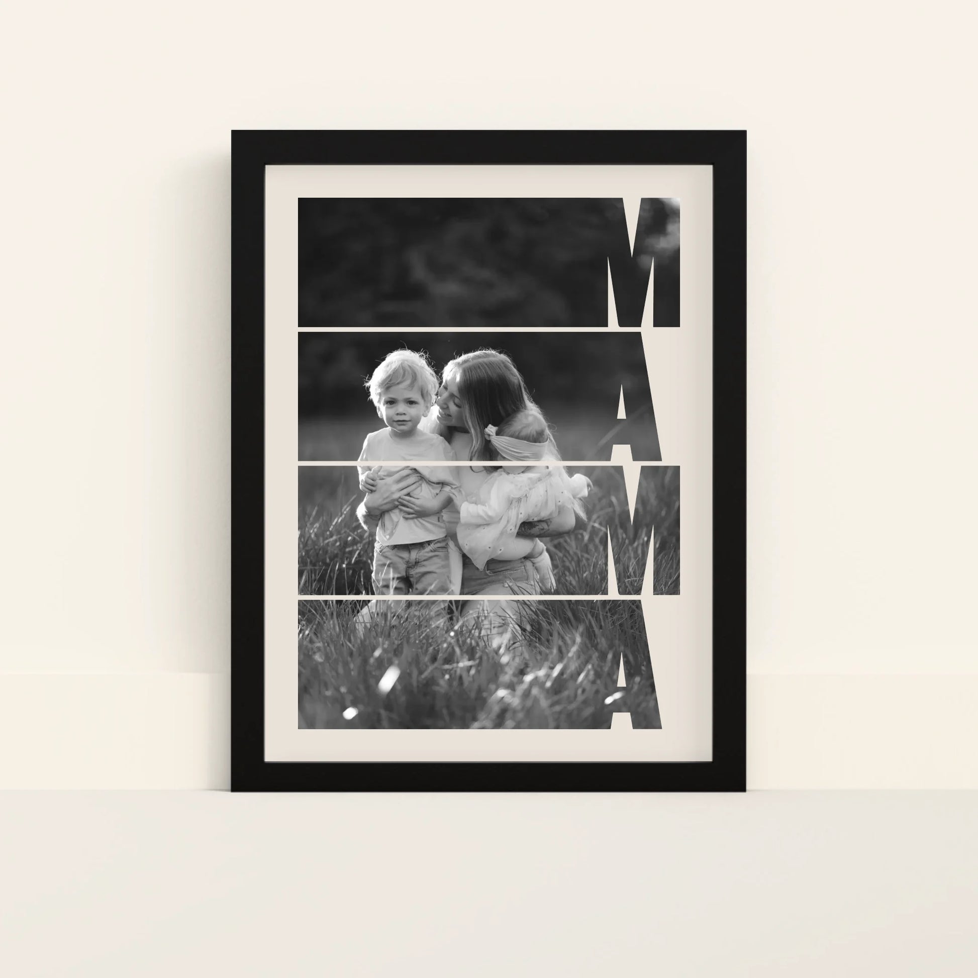 Mockup-Framed-Black-3040