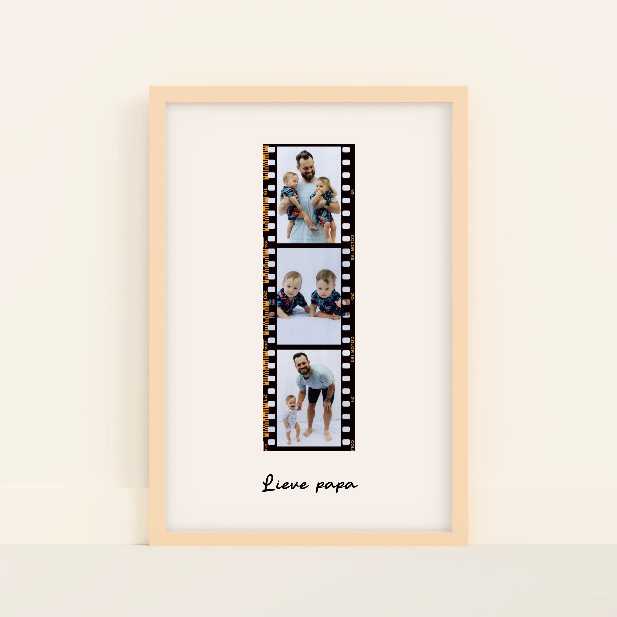 Mockup-Framed-Wood-4060