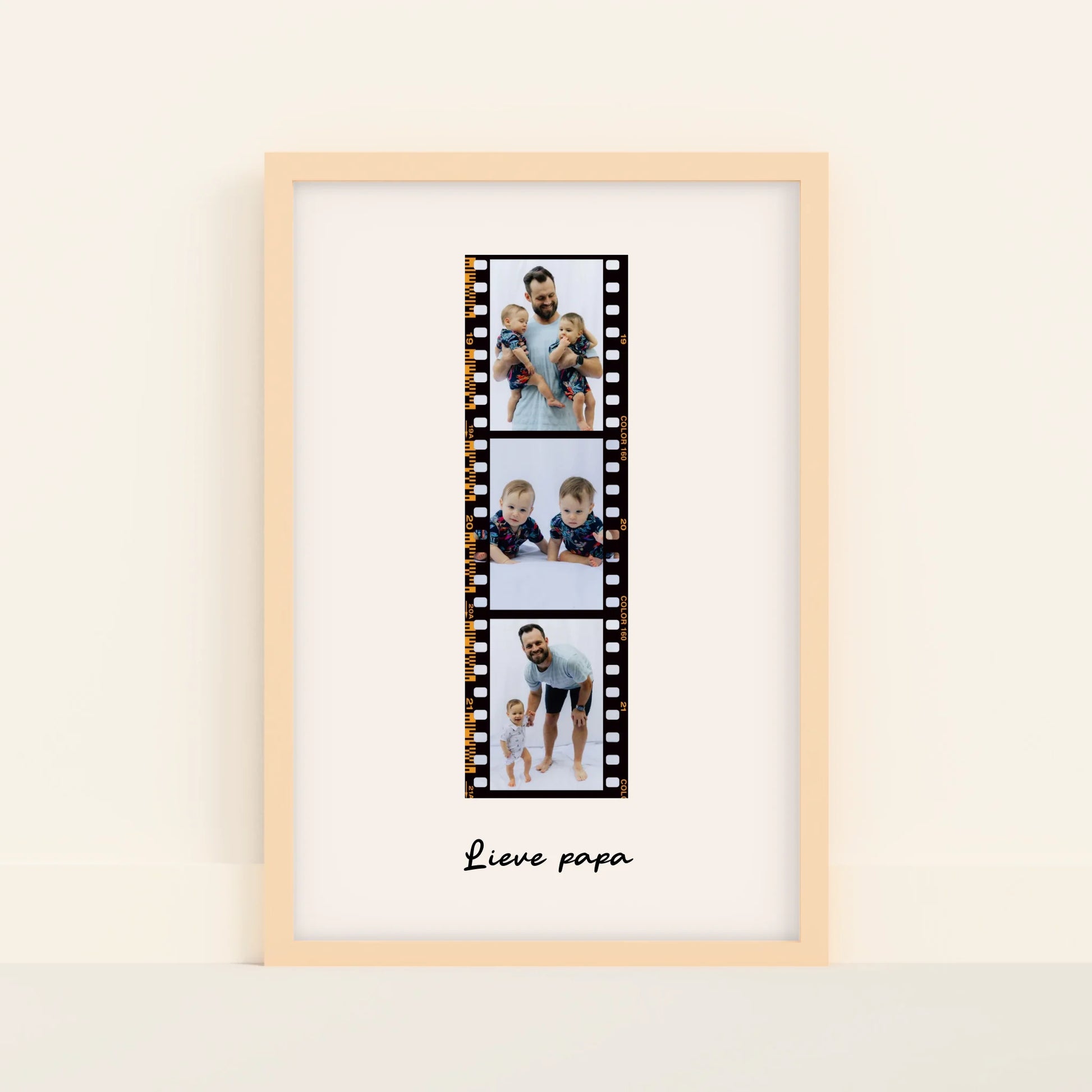 Mockup-Framed-Wood-4060