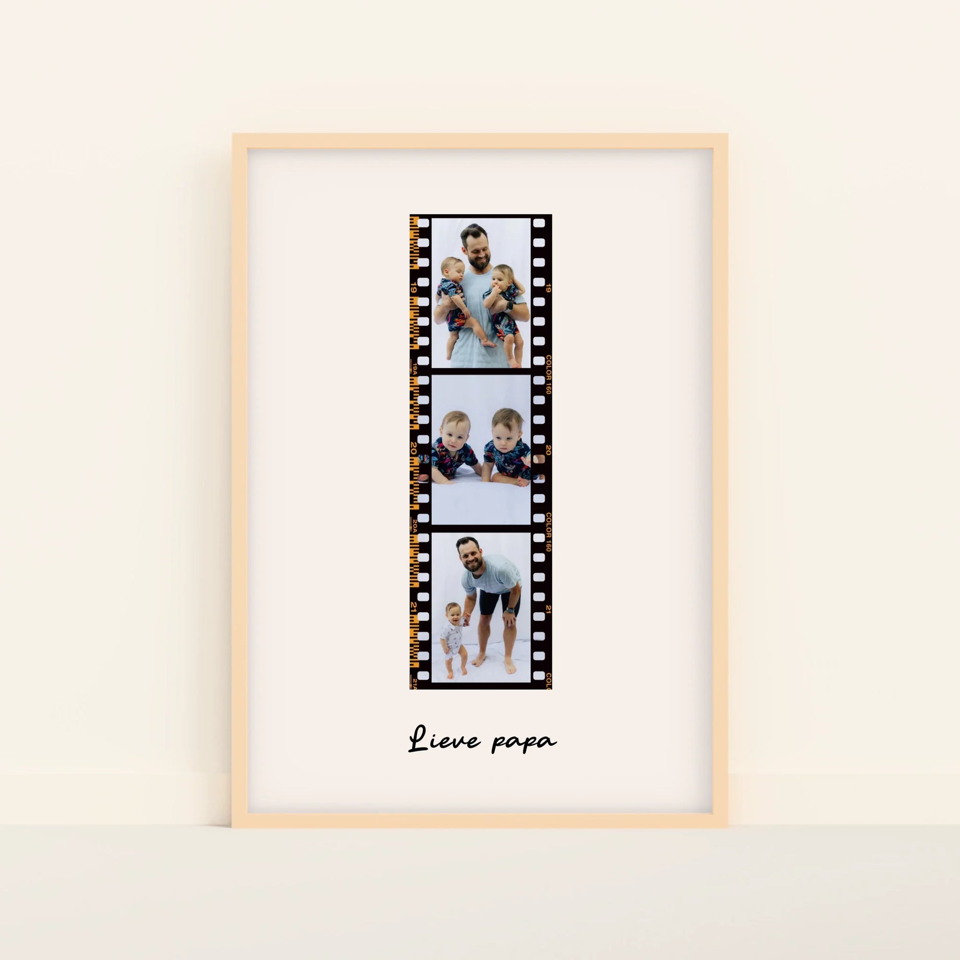 Mockup-Framed-Wood-70100