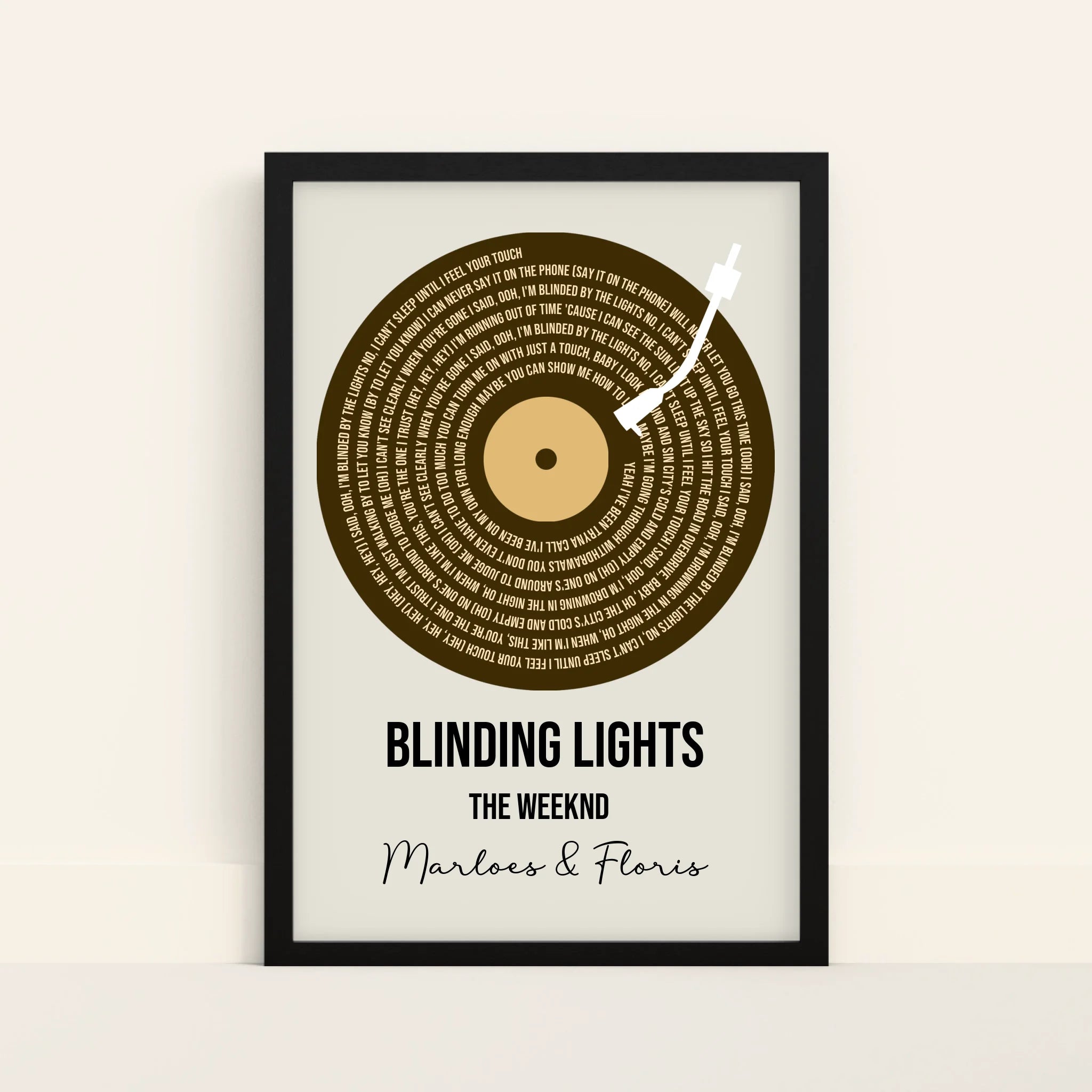 Mockup-Framed-Black-4060