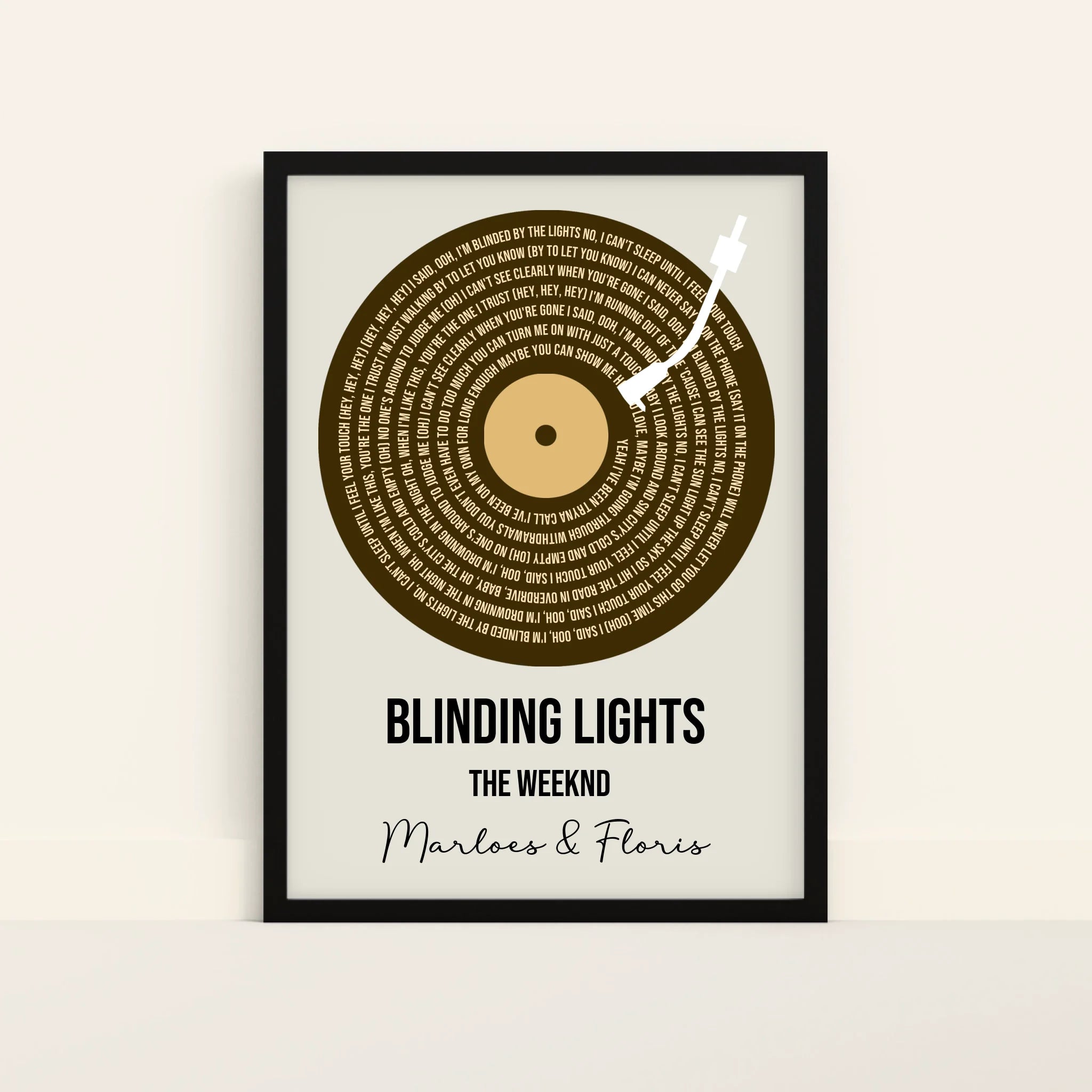 Mockup-Framed-Black-5070