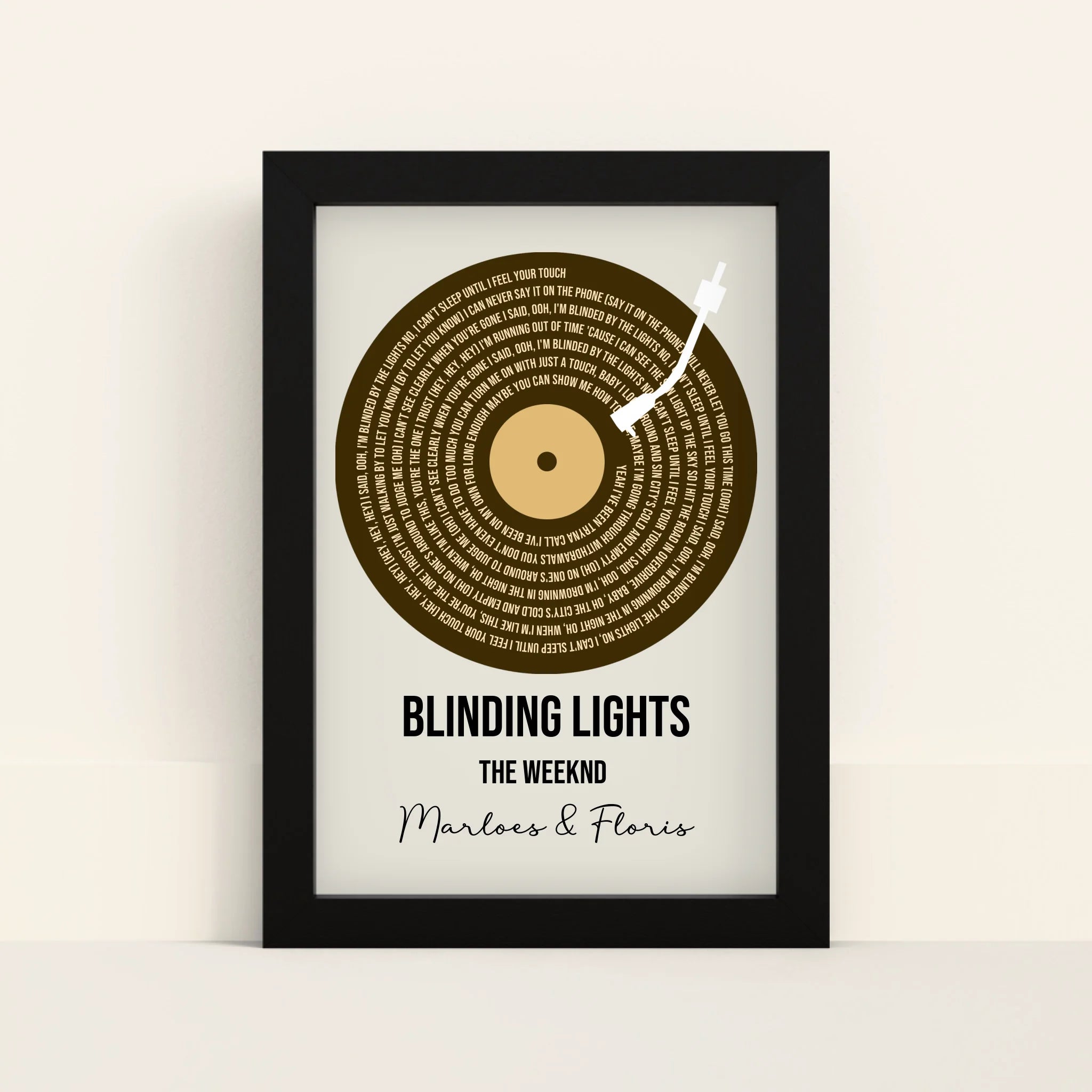 Mockup-Framed-Black-2030