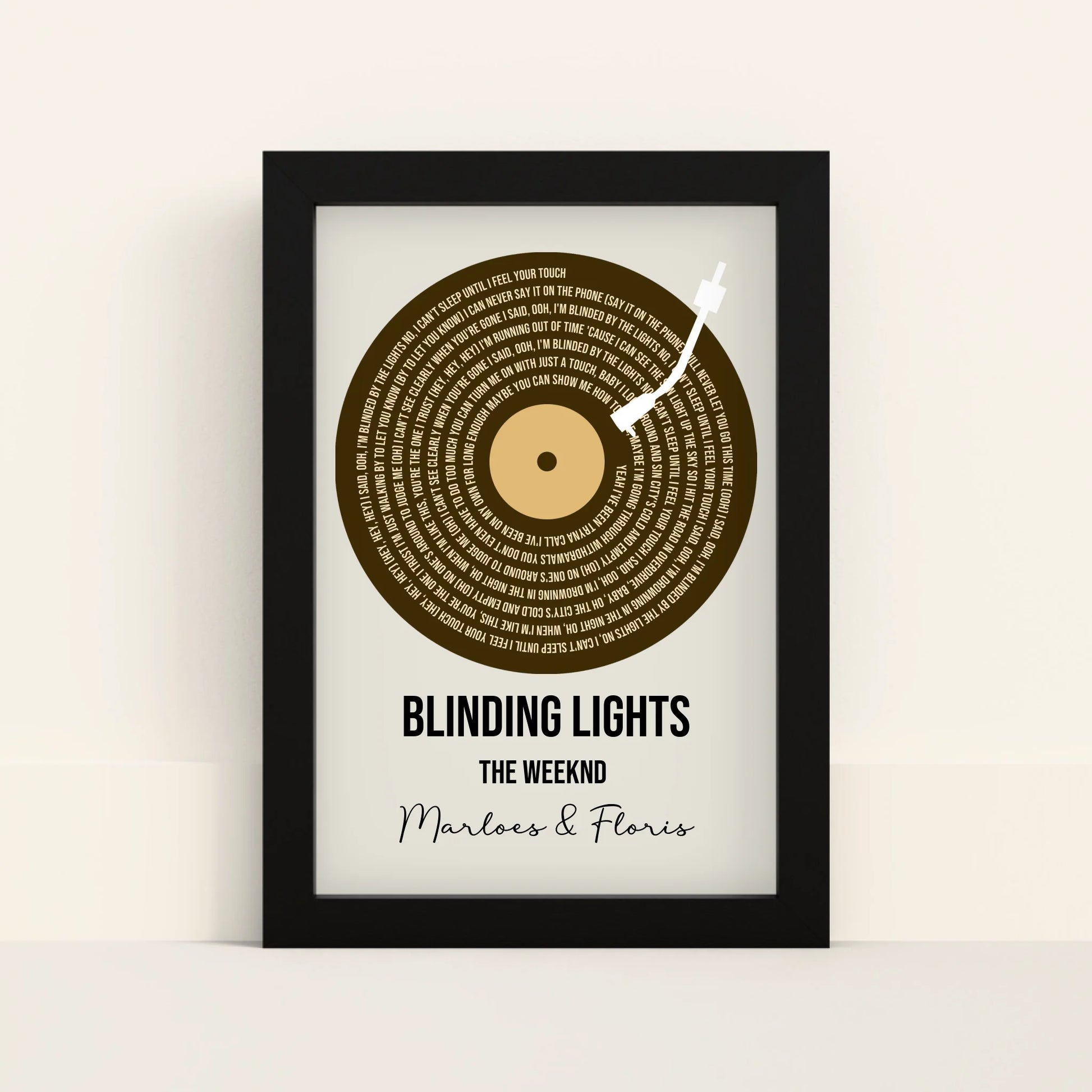Mockup-Framed-Black-2030