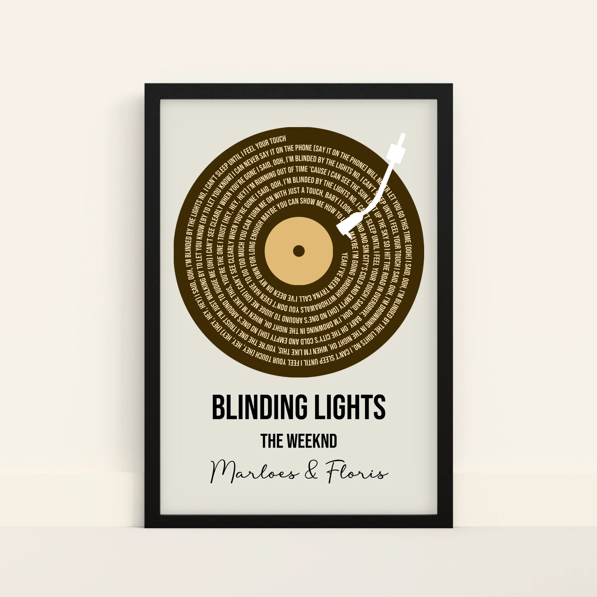 Mockup-Framed-Black-4060