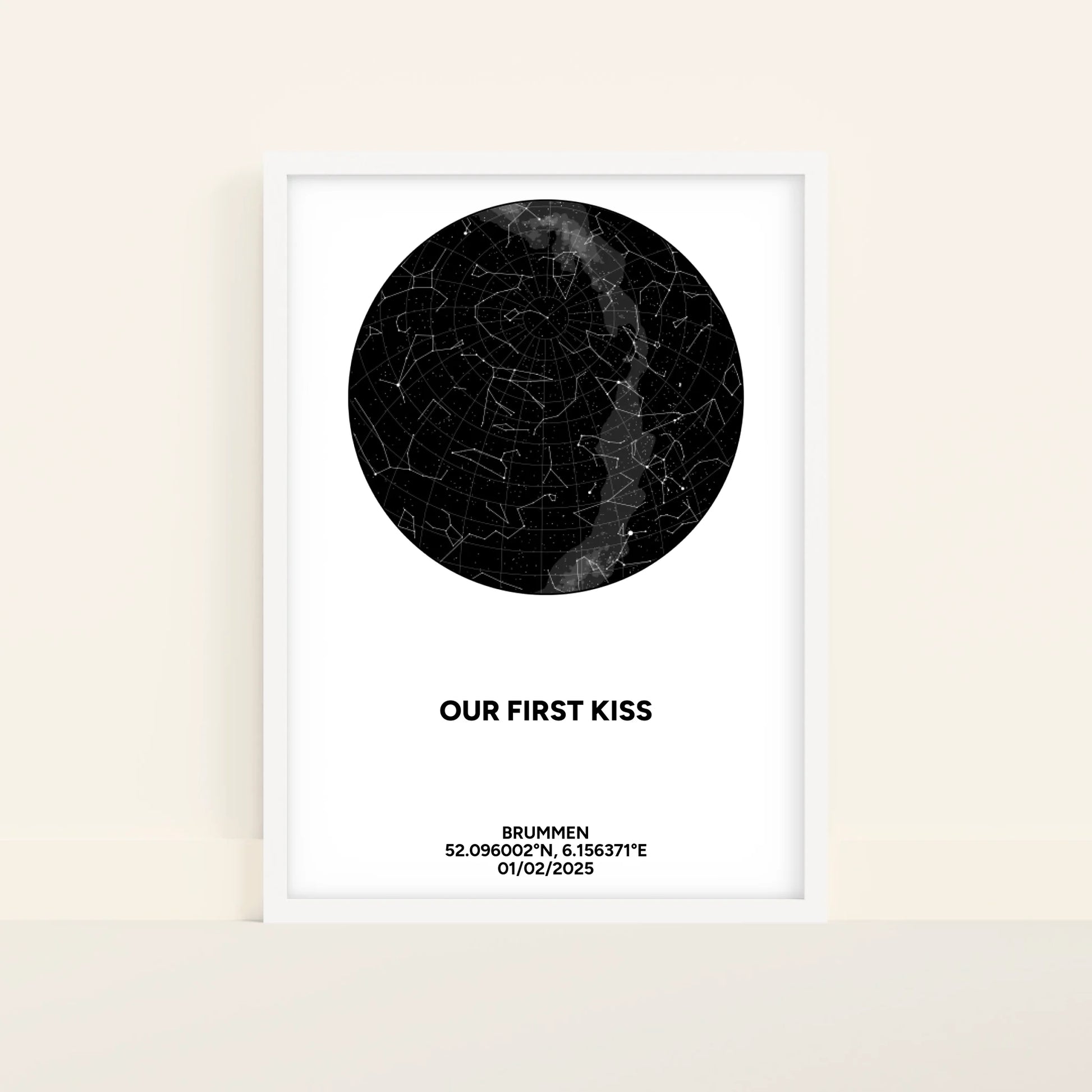 Mockup-Framed-White-5070