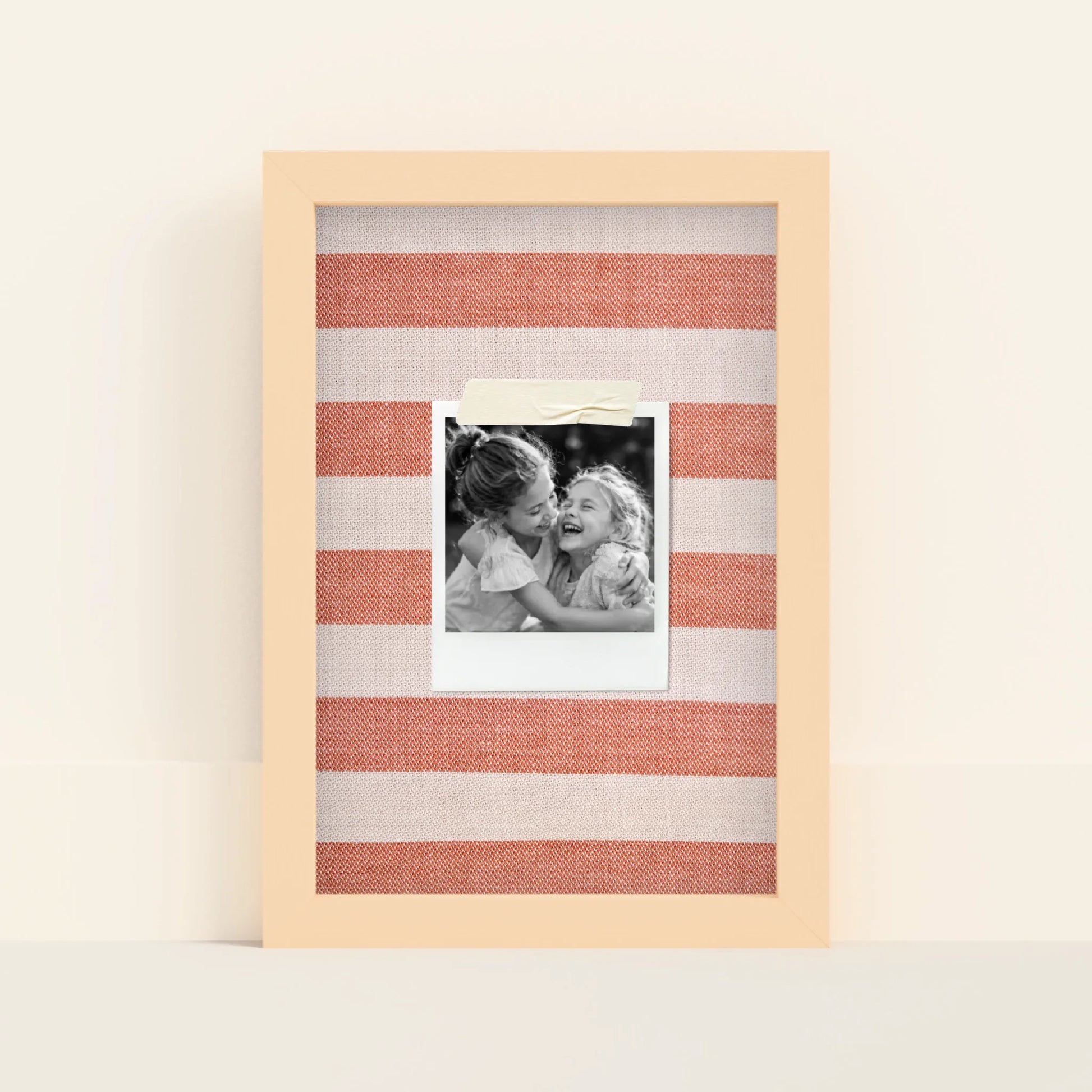 Mockup-Framed-Wood-2030