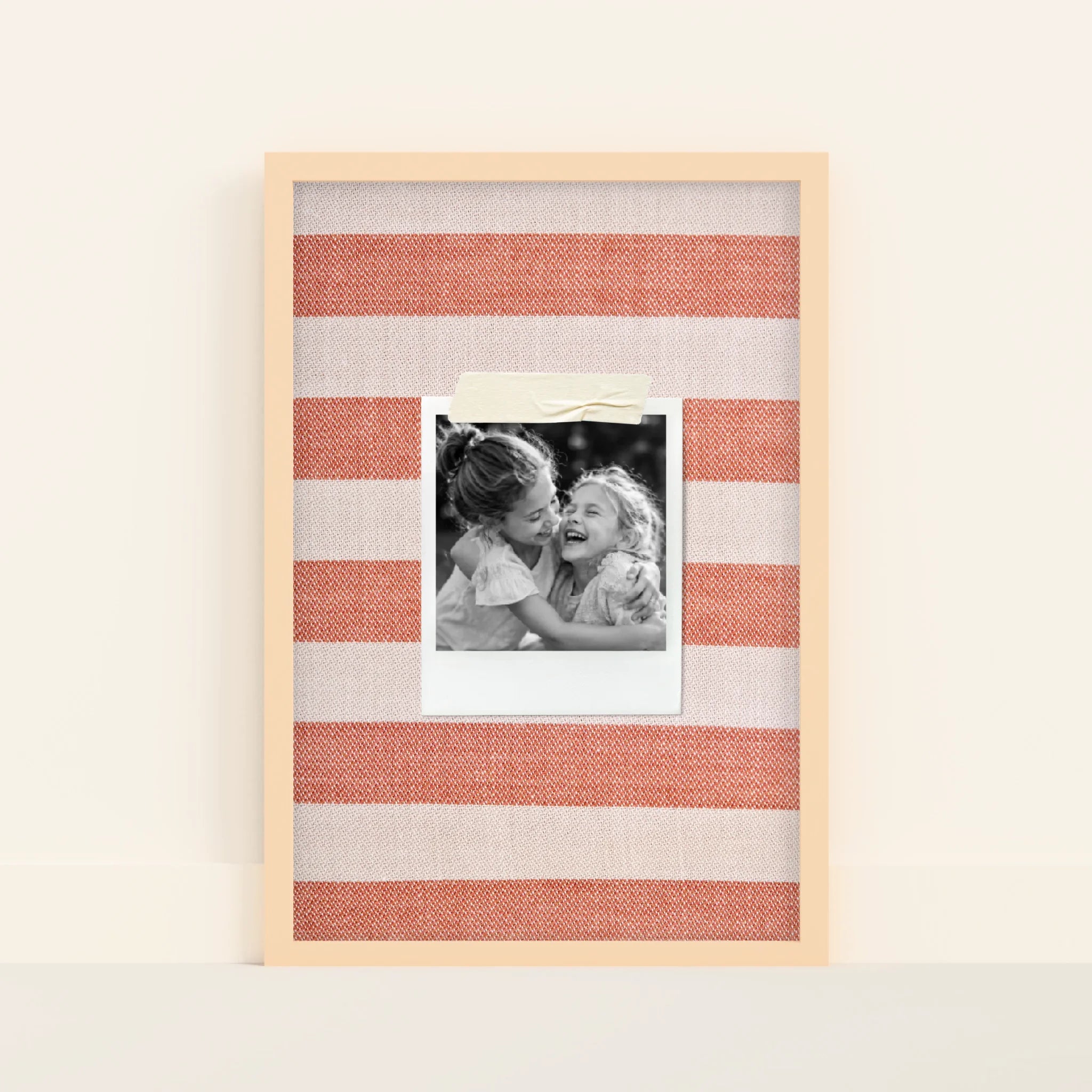 Mockup-Framed-Wood-4060