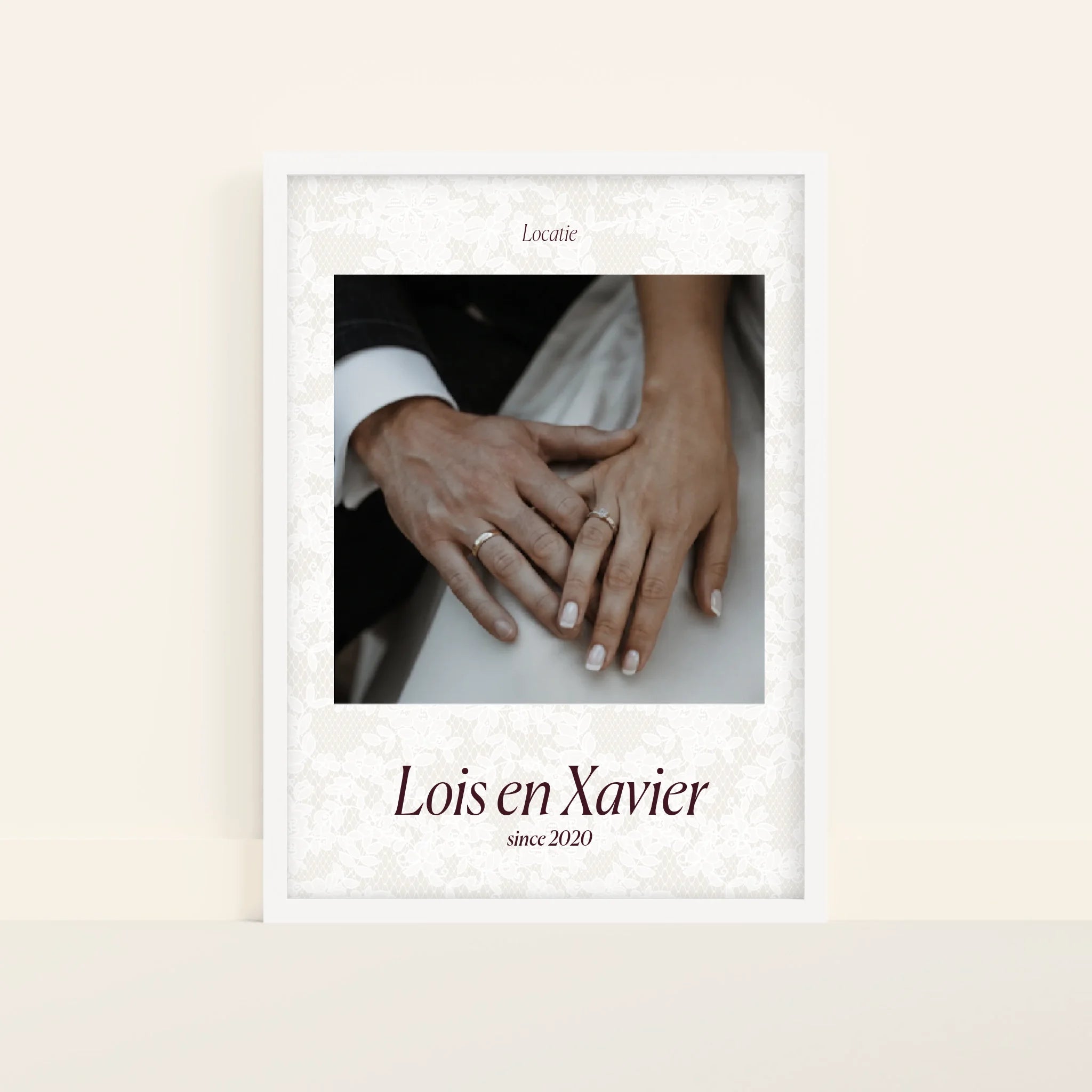 Mockup-Framed-White-5070