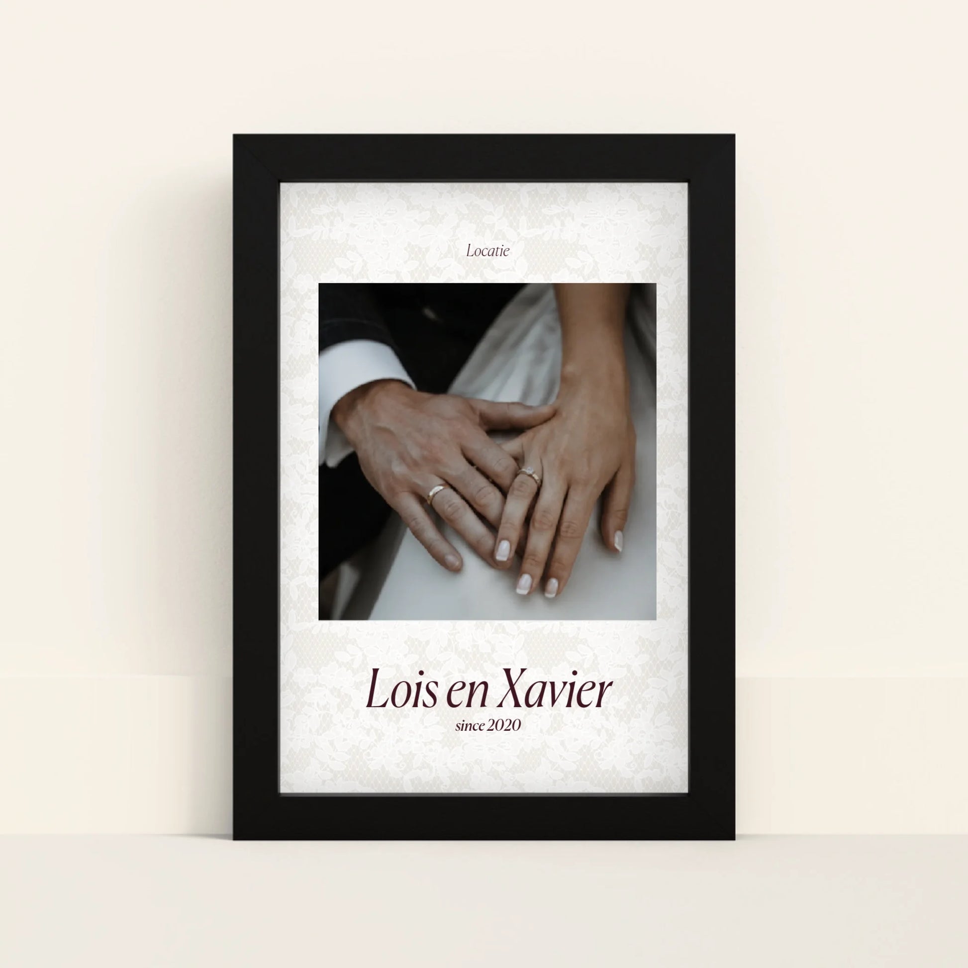 Mockup-Framed-Black-2030