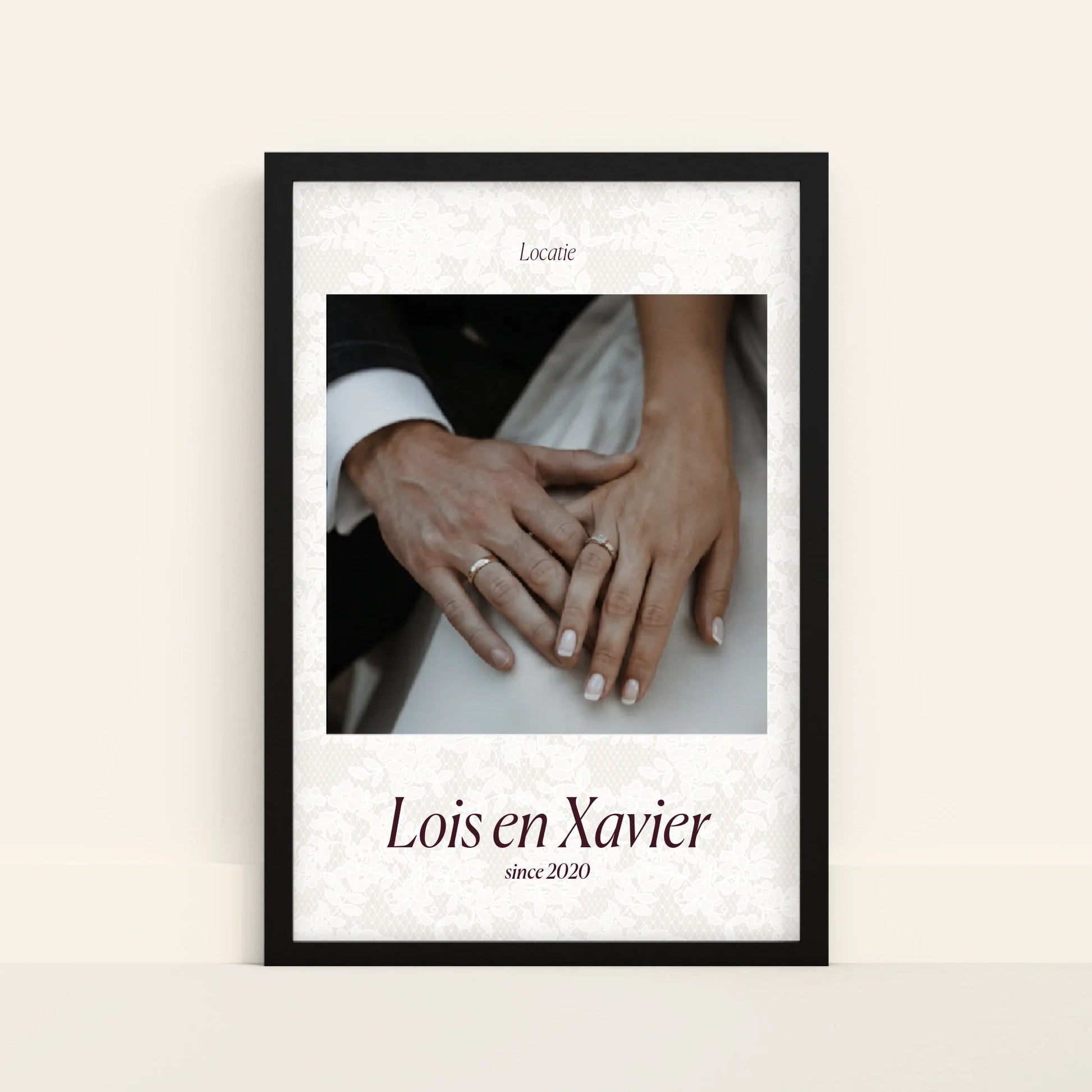 Mockup-Framed-Black-4060