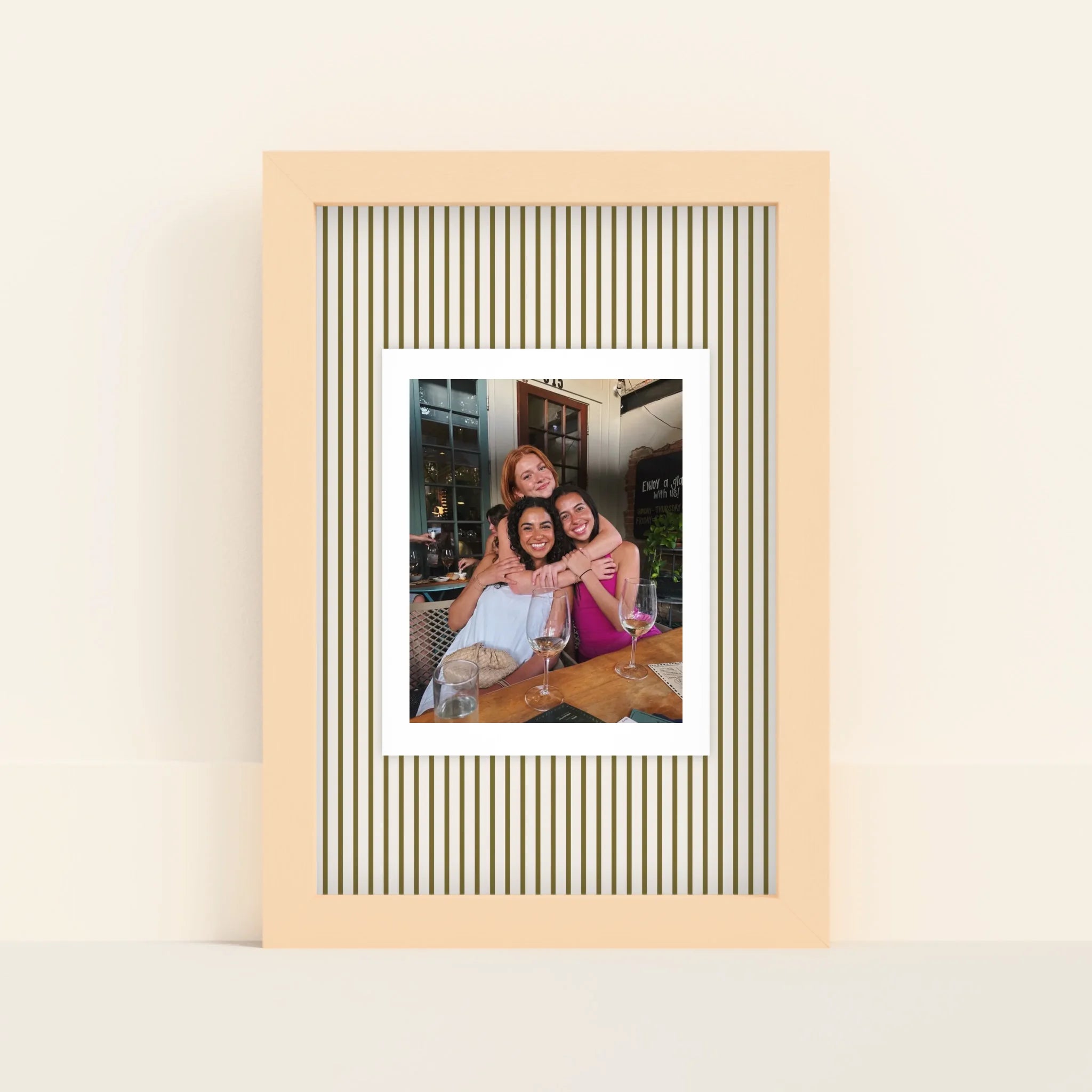 Mockup-Framed-Wood-2030