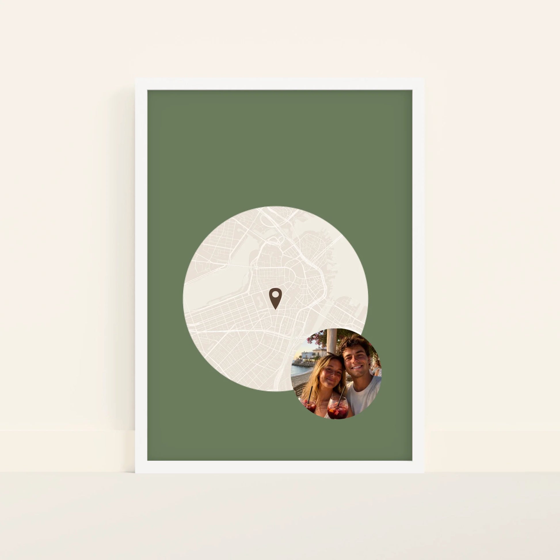 Mockup-Framed-White-5070