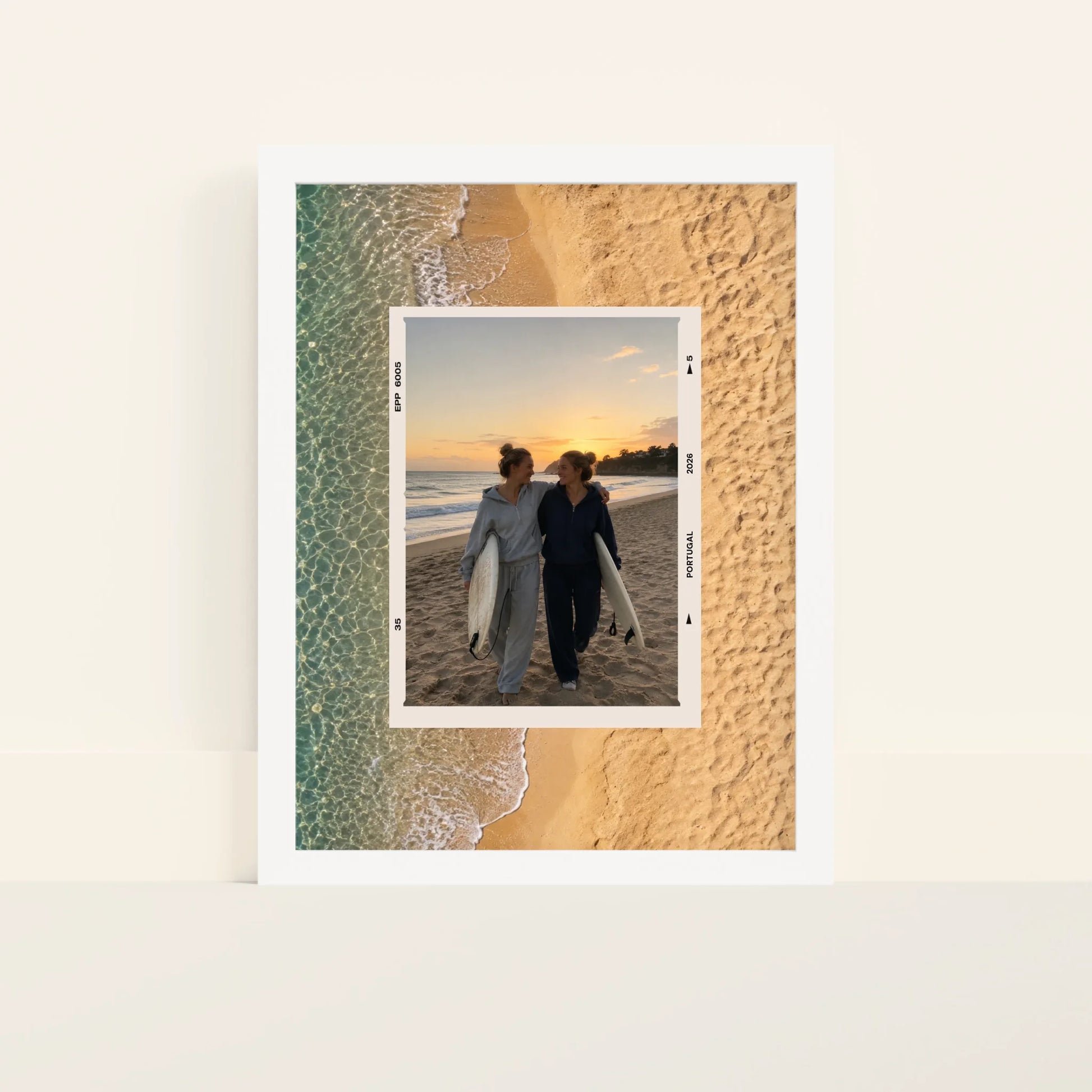Mockup-Framed-White-3040