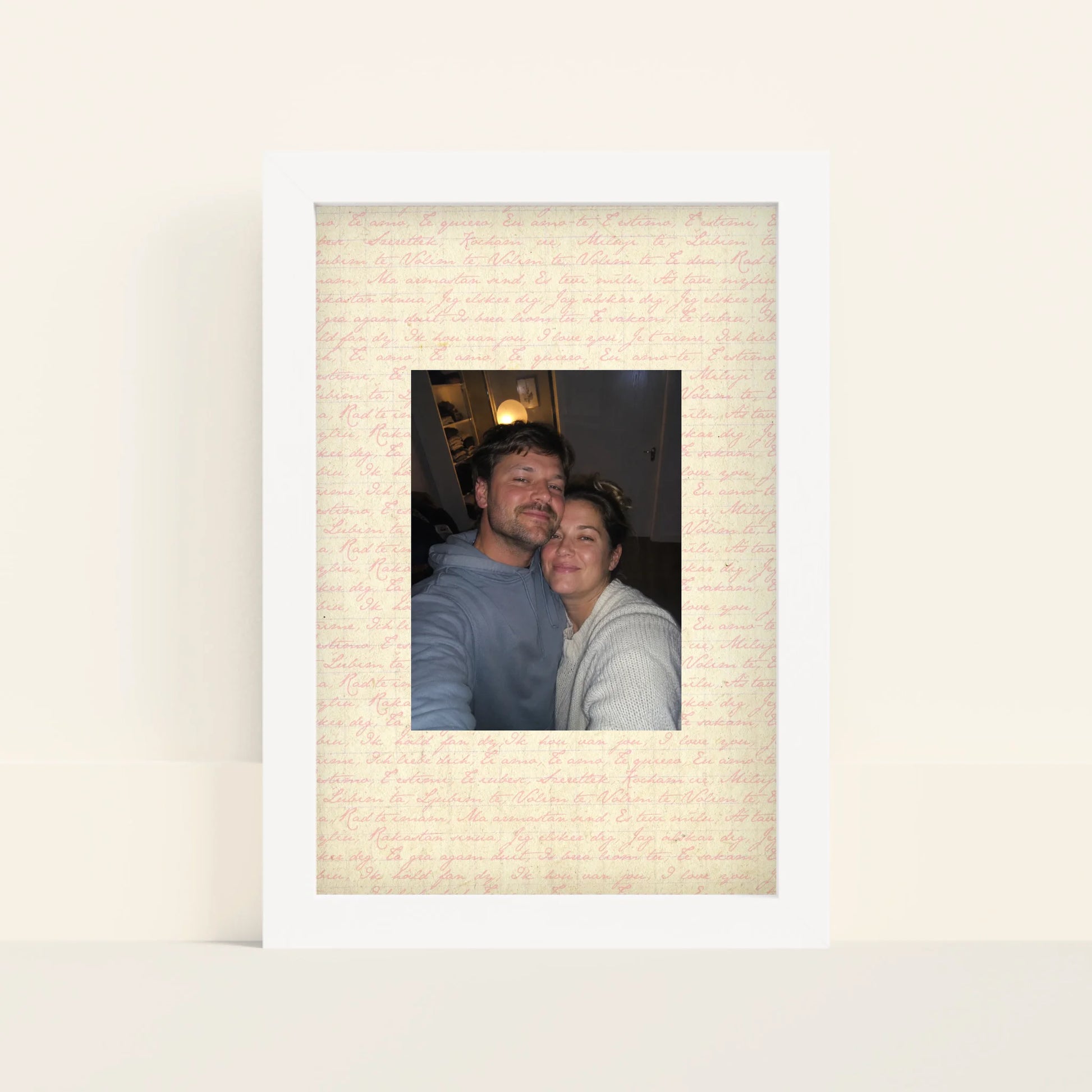 Mockup-Framed-White-2030