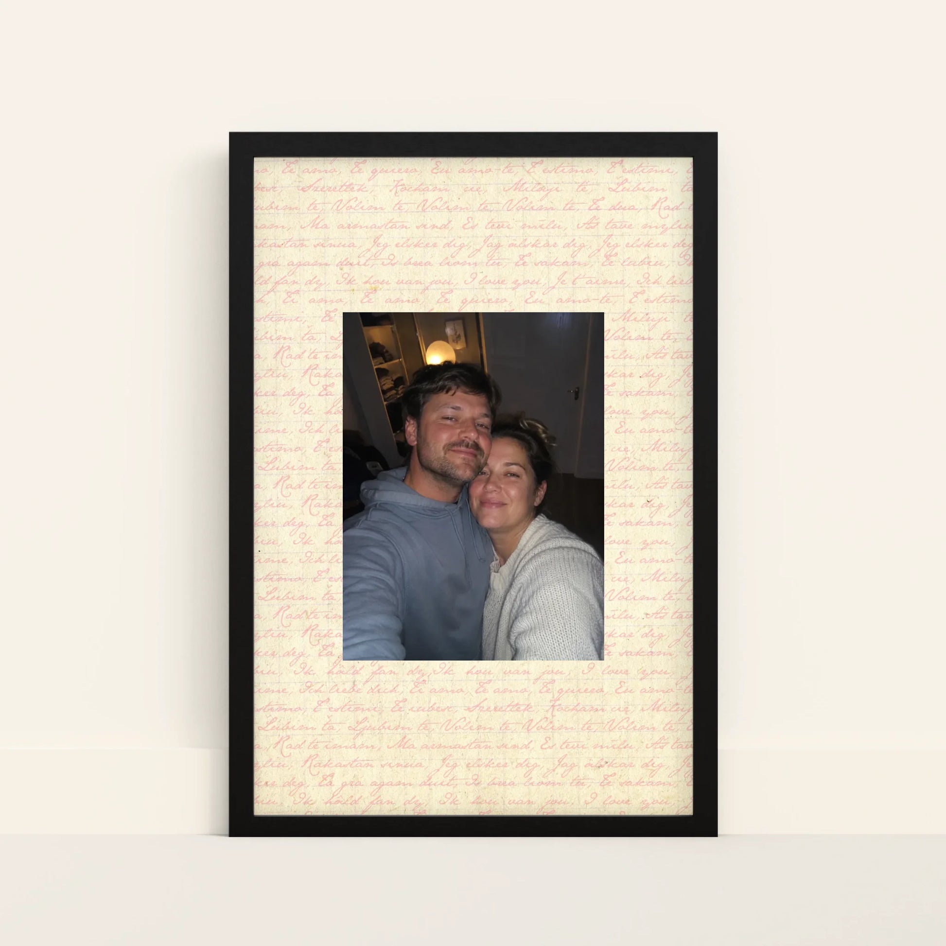 Mockup-Framed-Black-4060