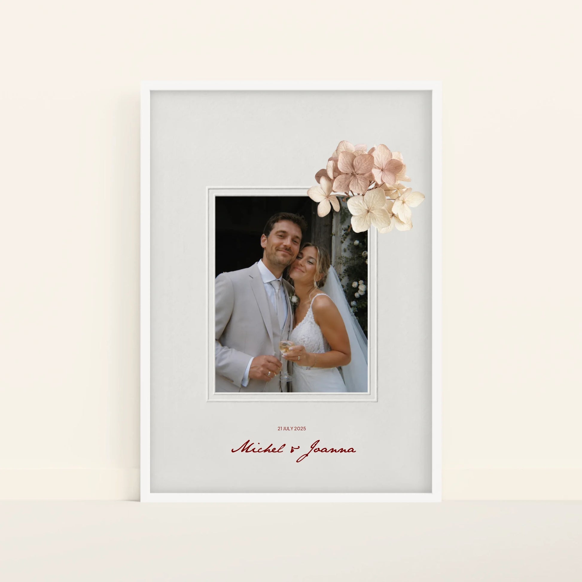 Mockup-Framed-White-70100