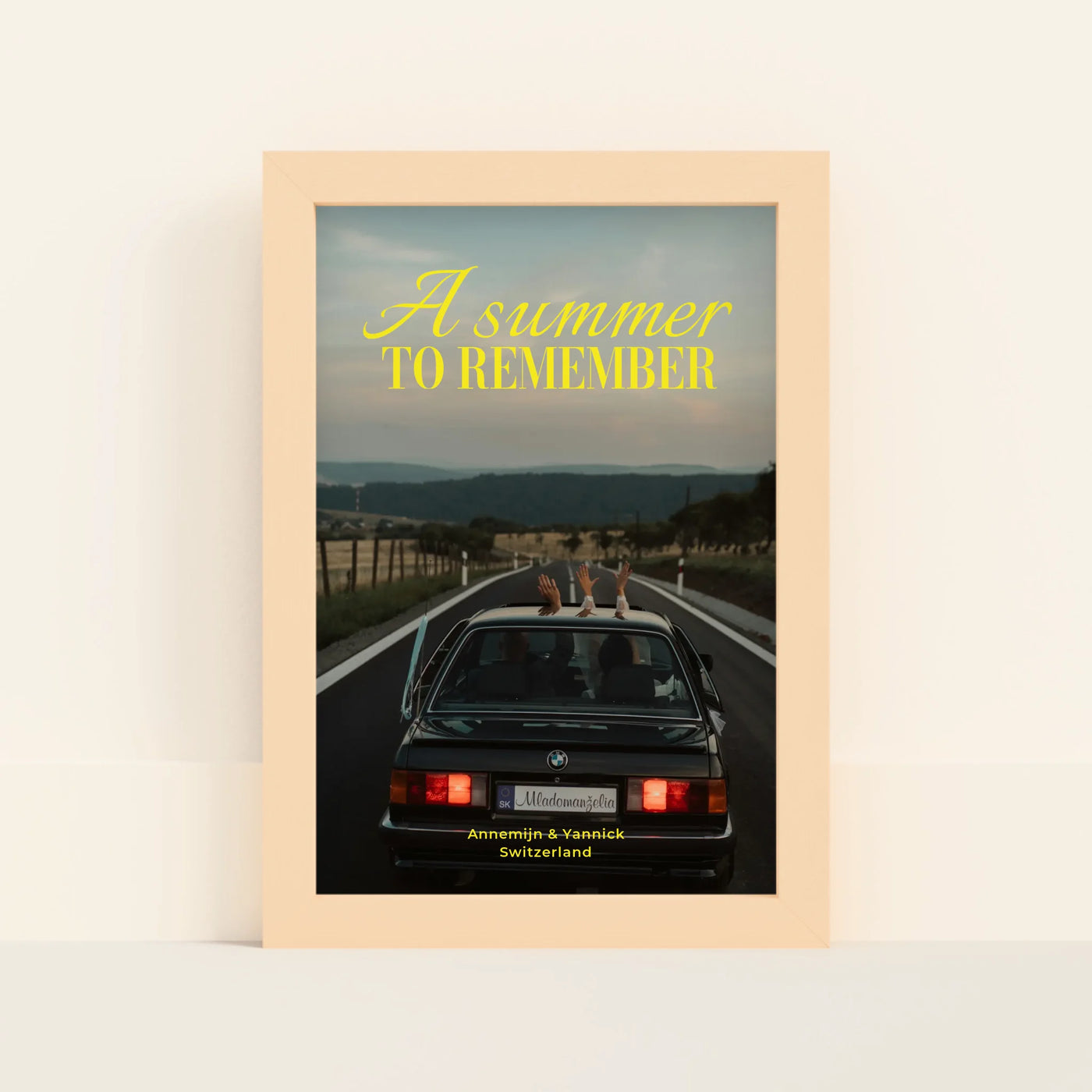 A Summer to Remember Poster met Foto en Tekst