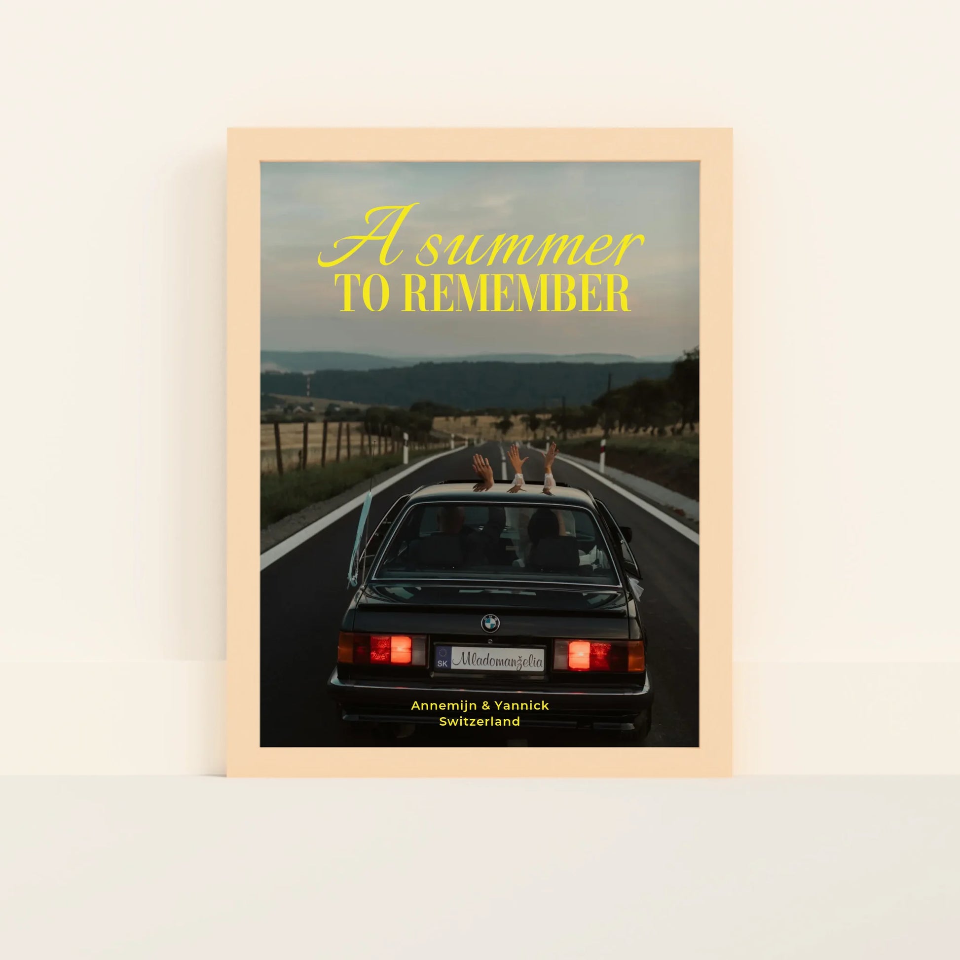 Mockup-Framed-Wood-3040
