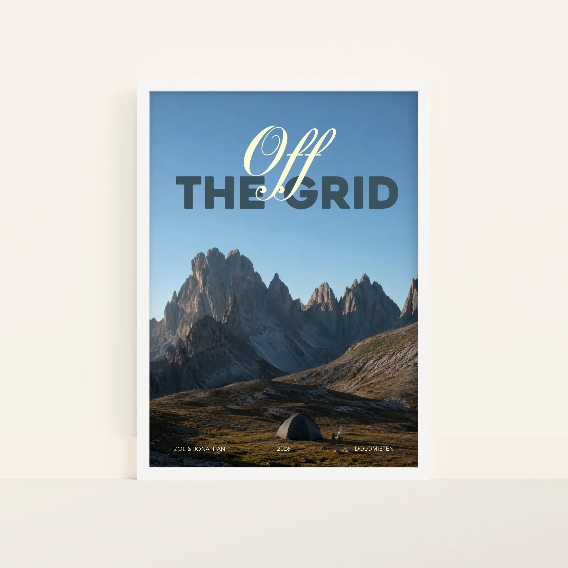 Mockup-Framed-White-5070